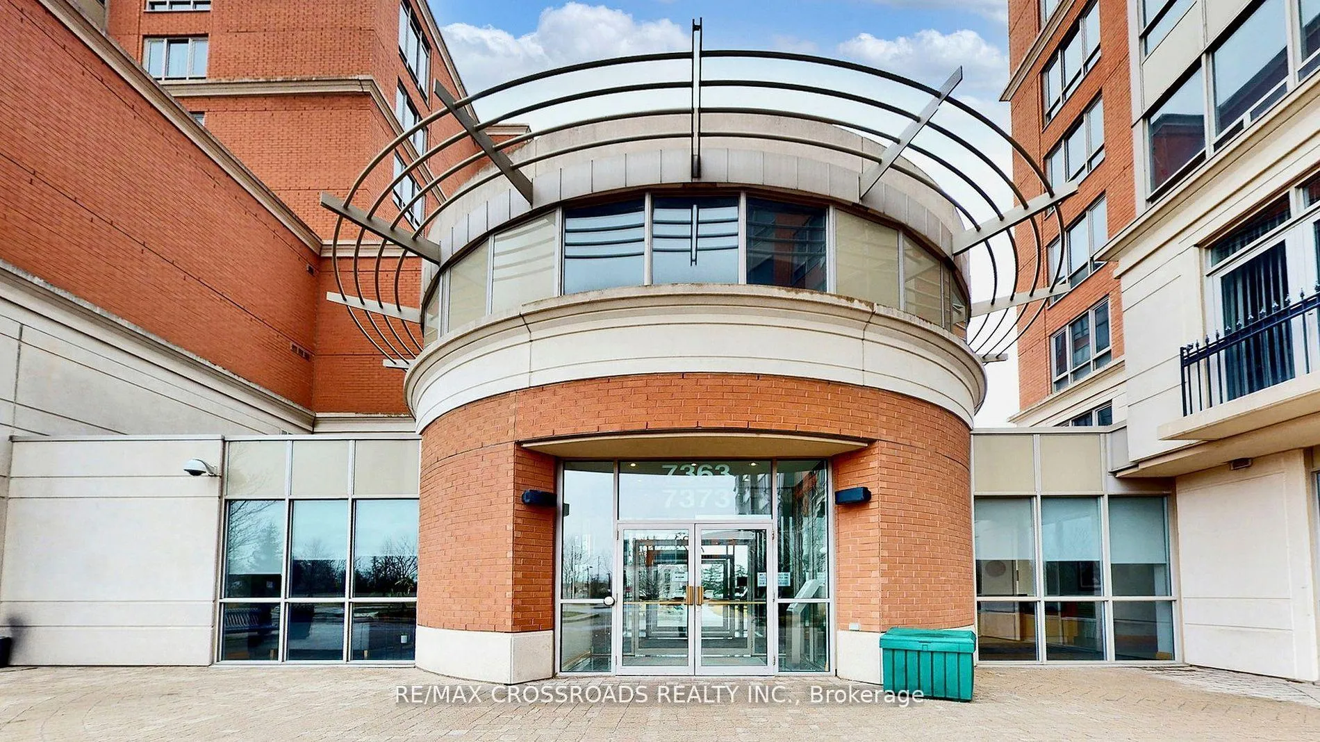 Photo 5 of Unit 705, 7373 Kennedy Road, Markham, Milliken Mills East — HOMEH