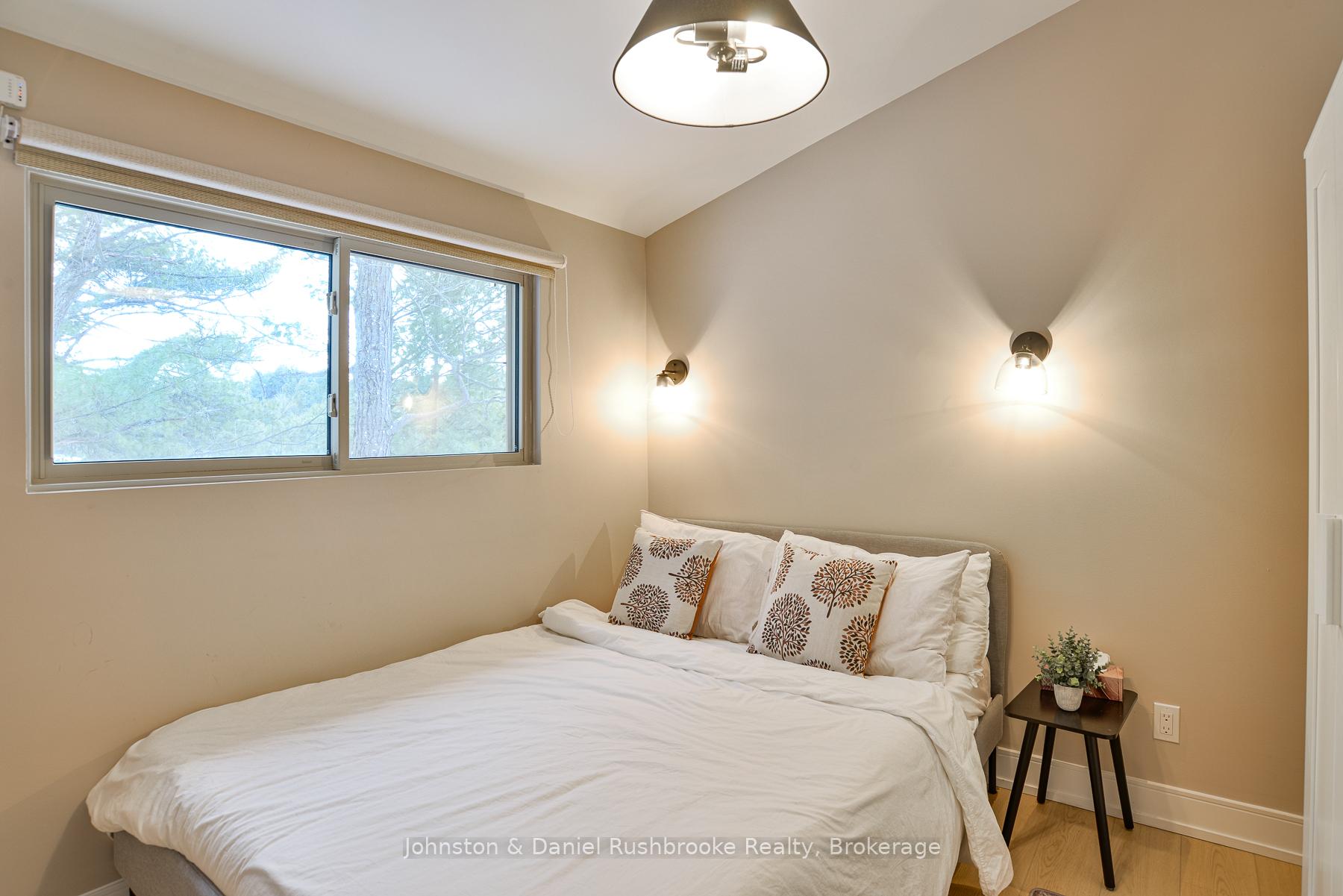 Photo 10 of 621 Peninsula Road, Gravenhurst, Wood (Gravenhurst) — HOMEH