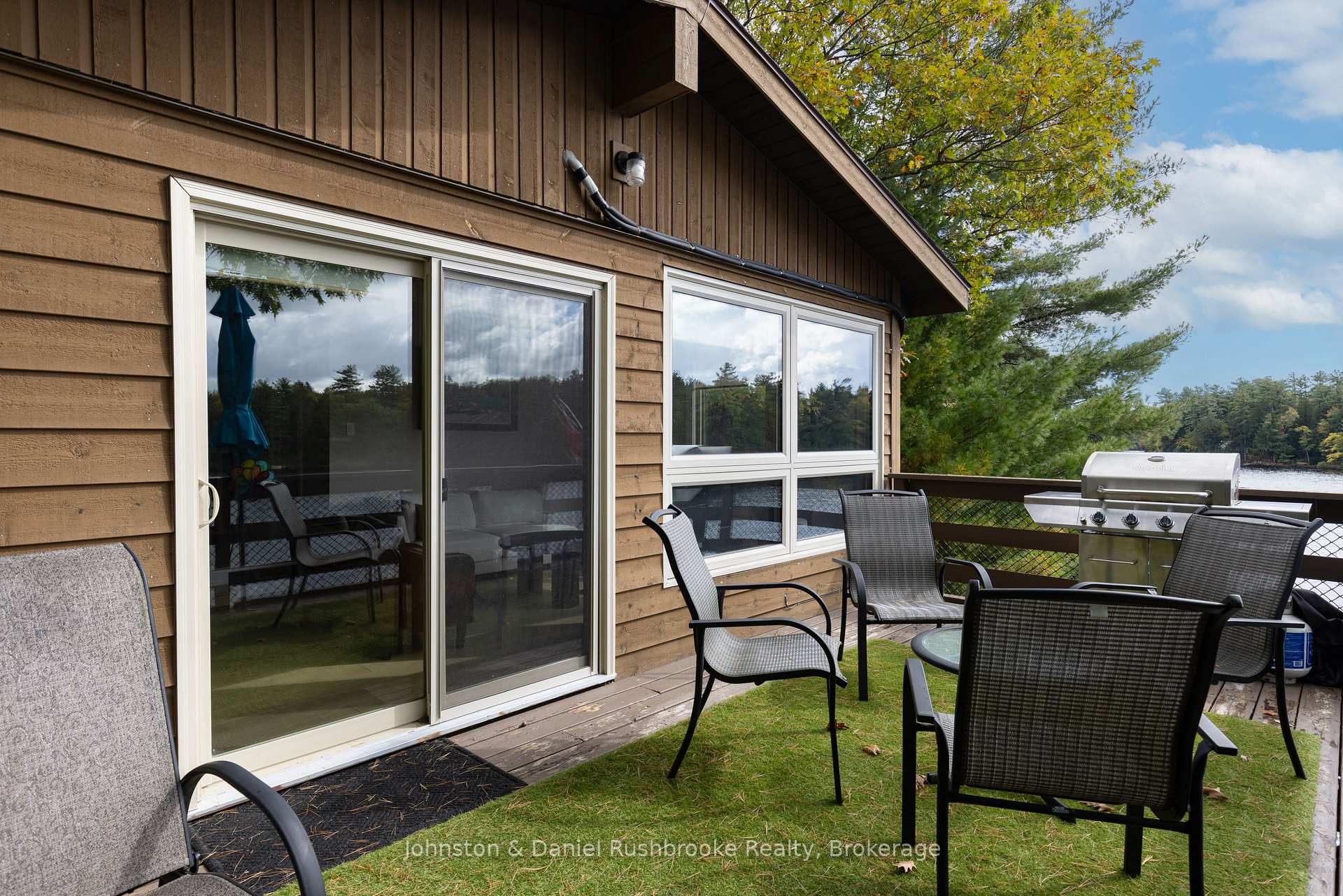 Photo 19 of 621 Peninsula Road, Gravenhurst, Wood (Gravenhurst) — HOMEH