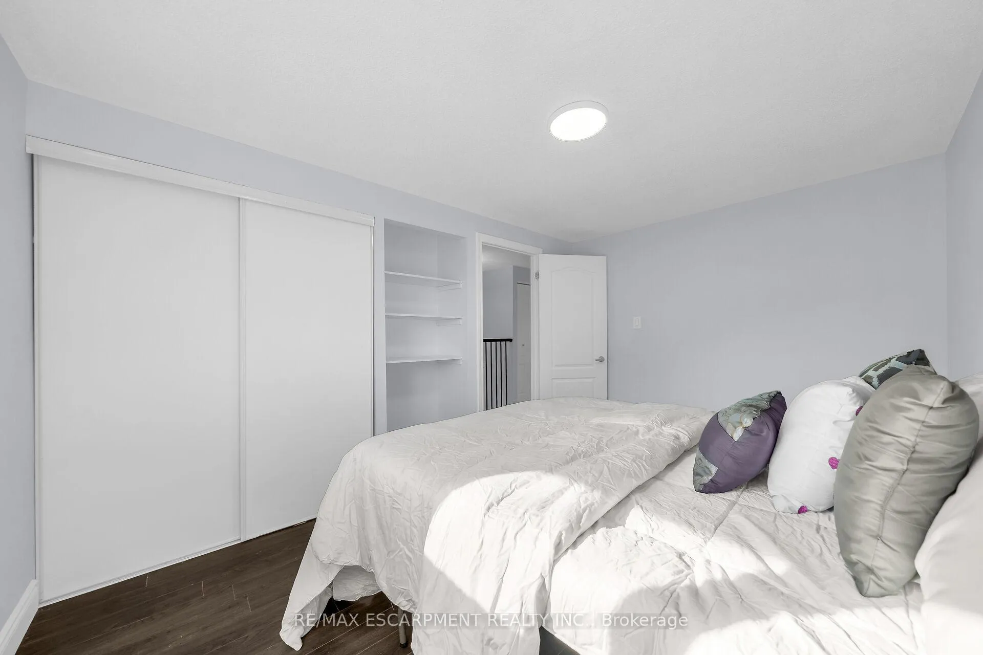 Photo 19 of Unit 20, 125 Limeridge Road W, Hamilton, Rolston — HOMEH