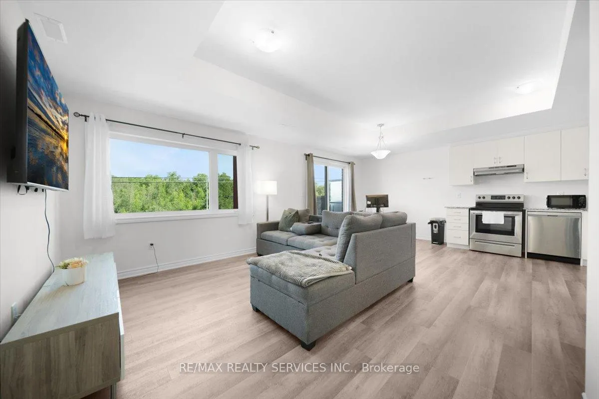 Photo 11 of Unit 622, 1034 Reflection Place, Pickering, Rural Pickering — HOMEH