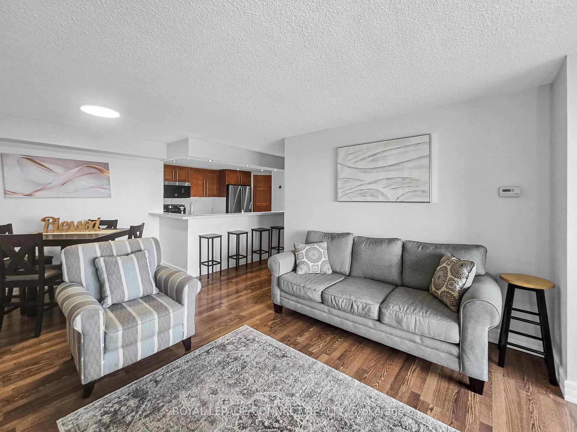 Photo 7 of Unit 1111, 712 Rossland Road E, Whitby, Pringle Creek — HOMEH