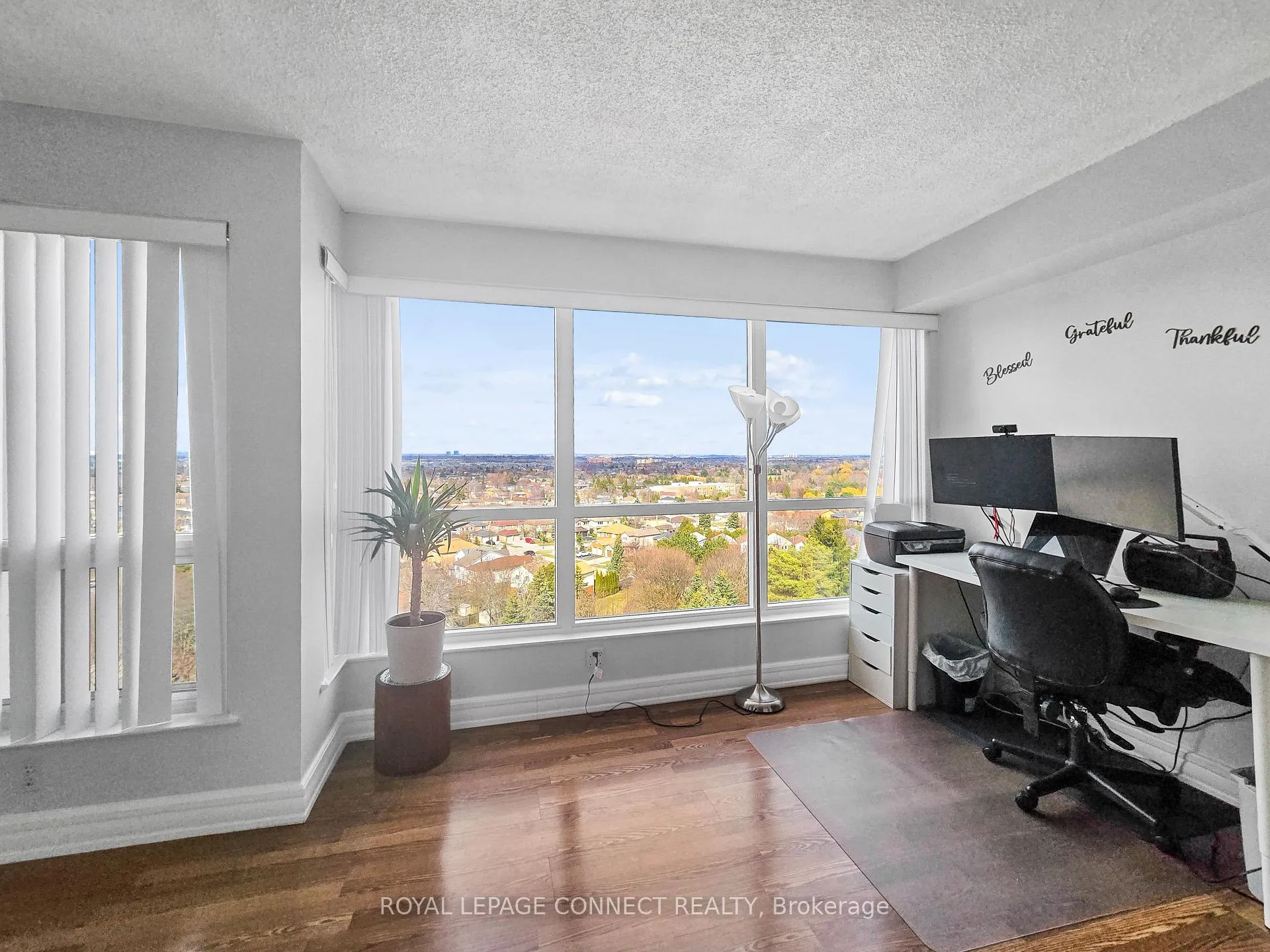 Photo 11 of Unit 1111, 712 Rossland Road E, Whitby, Pringle Creek — HOMEH