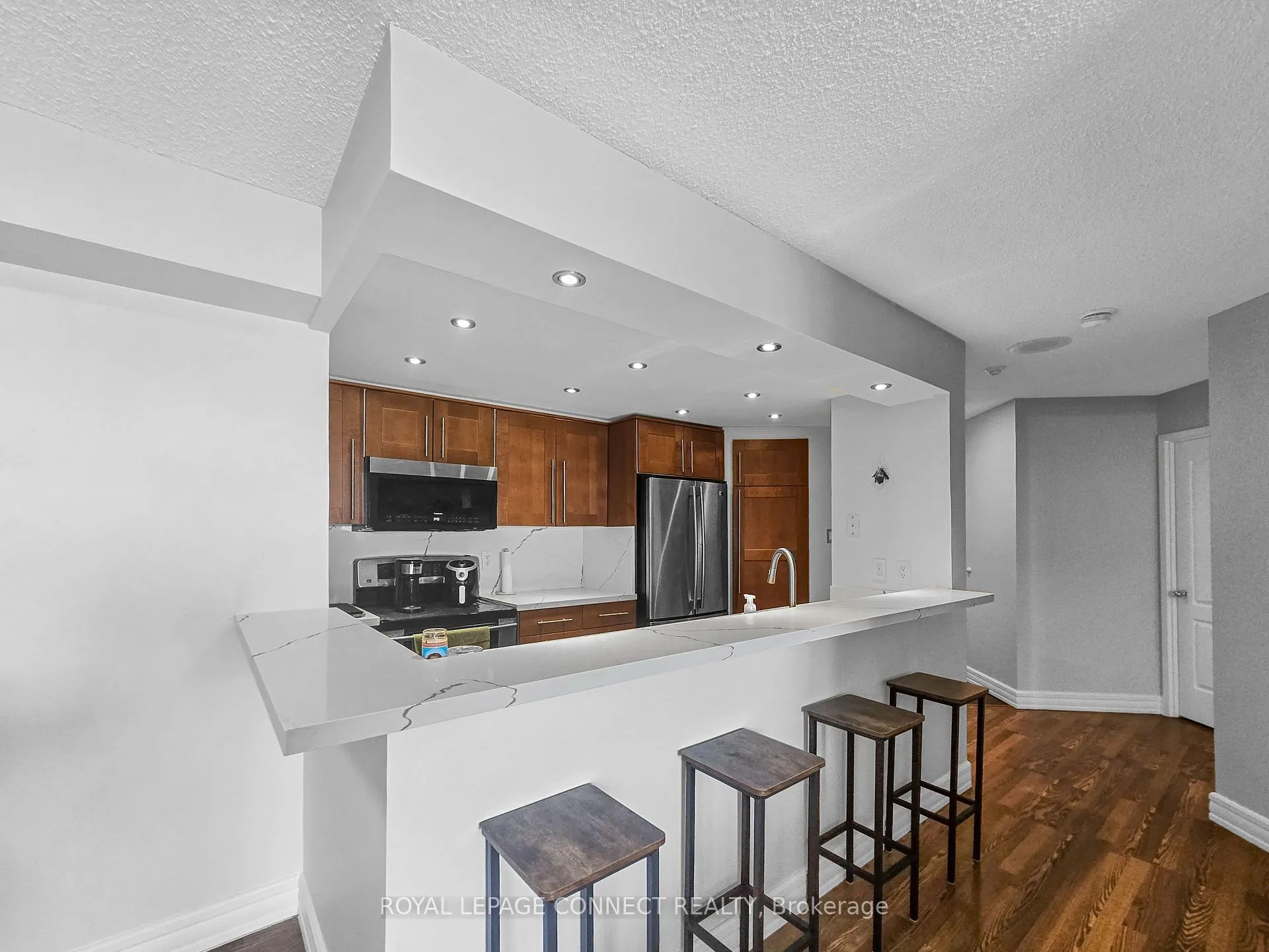 Photo 16 of Unit 1111, 712 Rossland Road E, Whitby, Pringle Creek — HOMEH