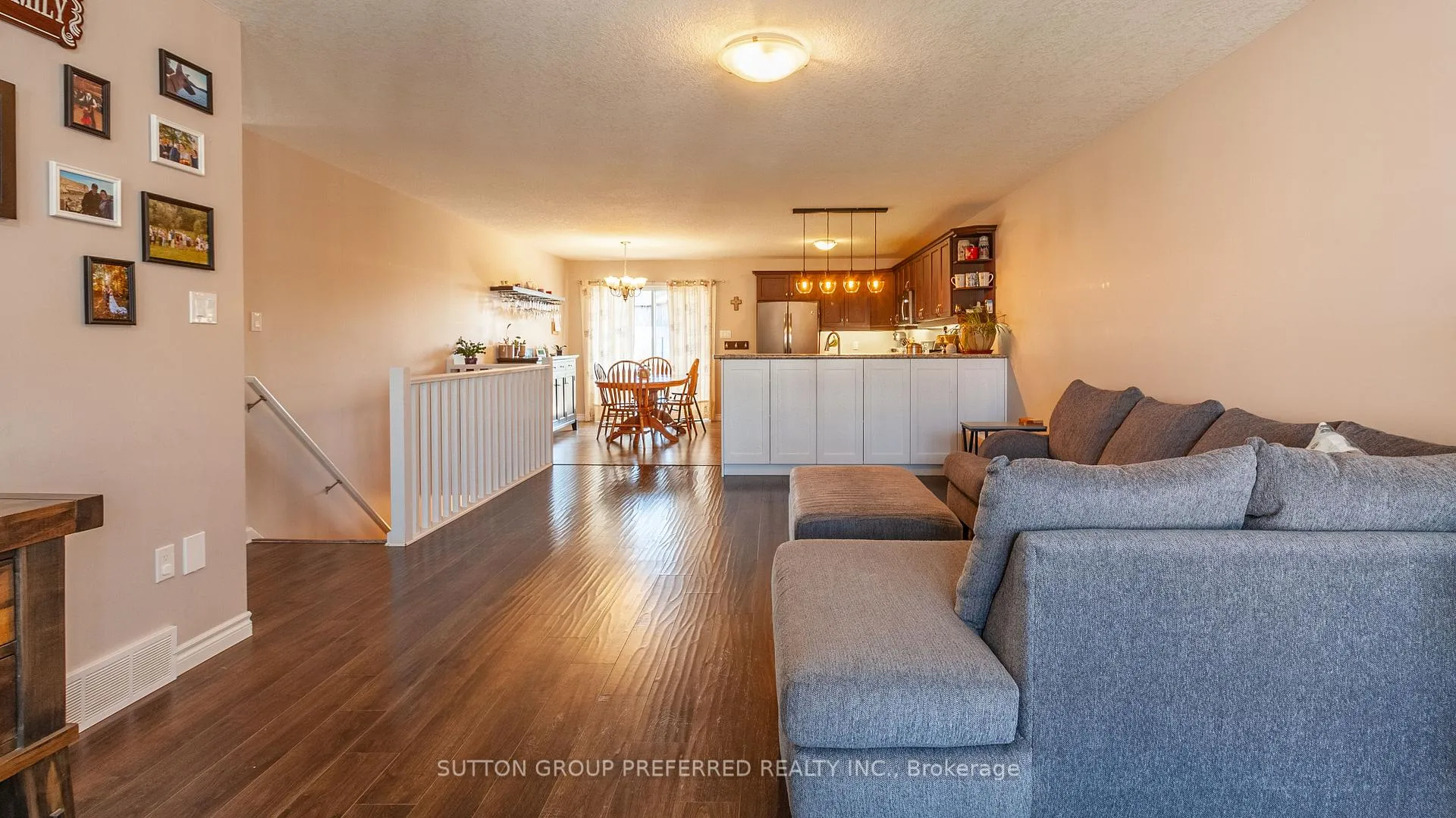 Photo 6 of 42 Leesboro Trail, Thames Centre, Thorndale — HOMEH