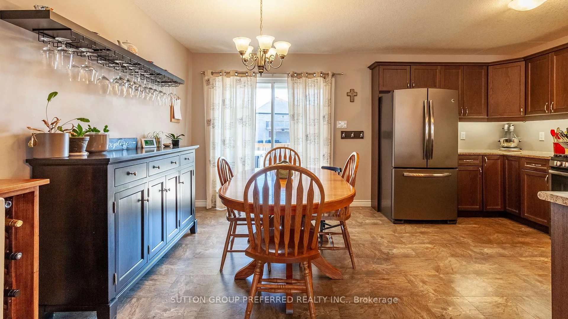 Photo 12 of 42 Leesboro Trail, Thames Centre, Thorndale — HOMEH