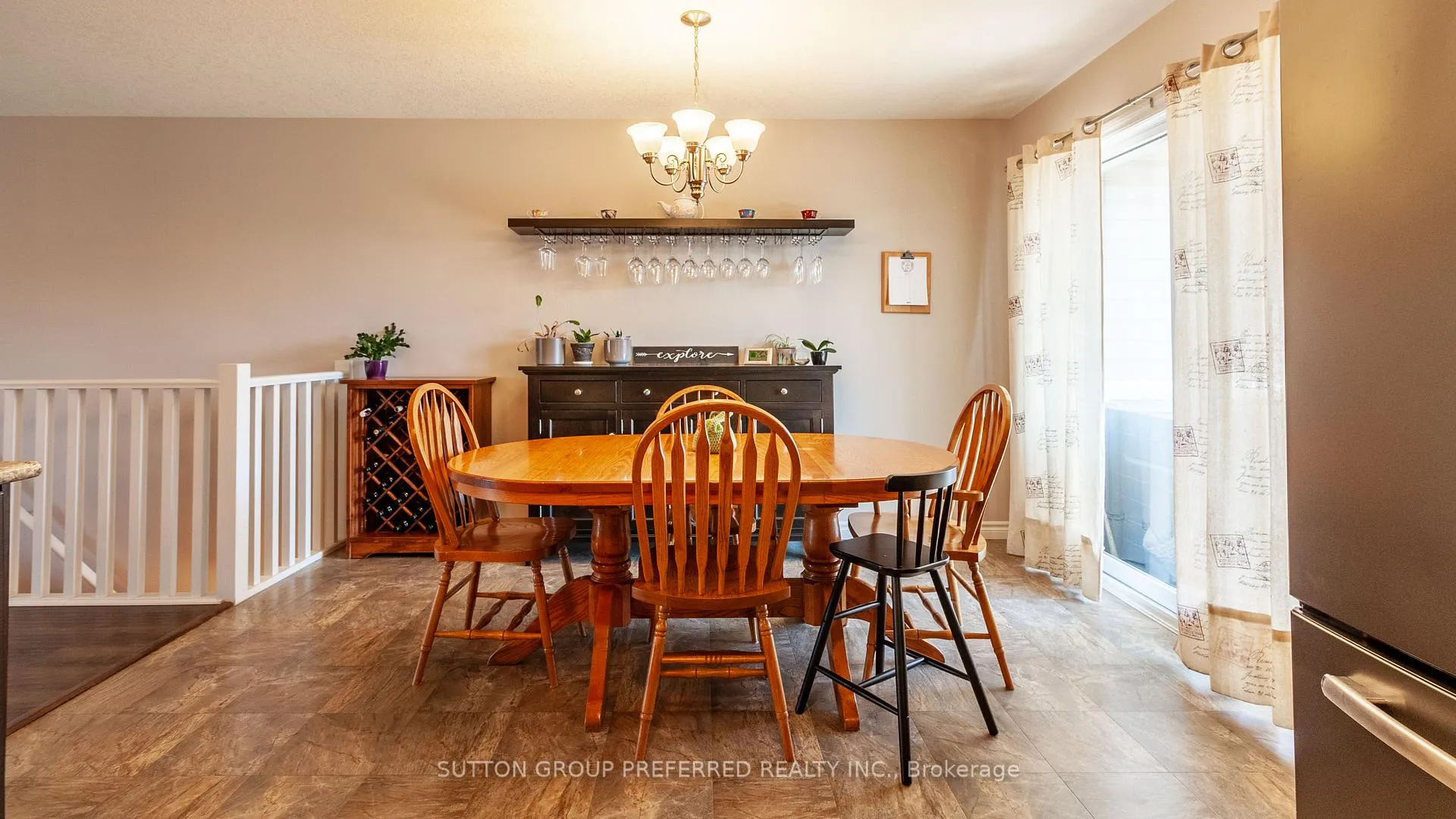 Photo 13 of 42 Leesboro Trail, Thames Centre, Thorndale — HOMEH