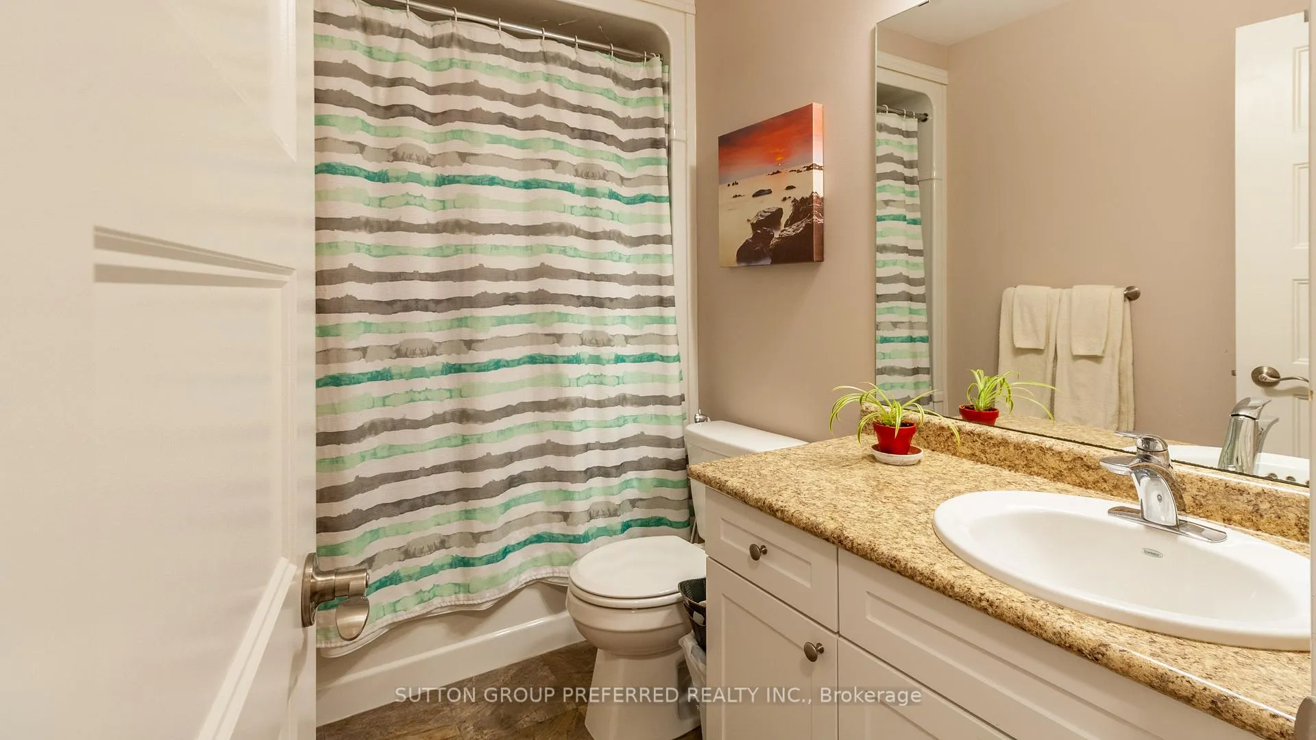 Photo 22 of 42 Leesboro Trail, Thames Centre, Thorndale — HOMEH