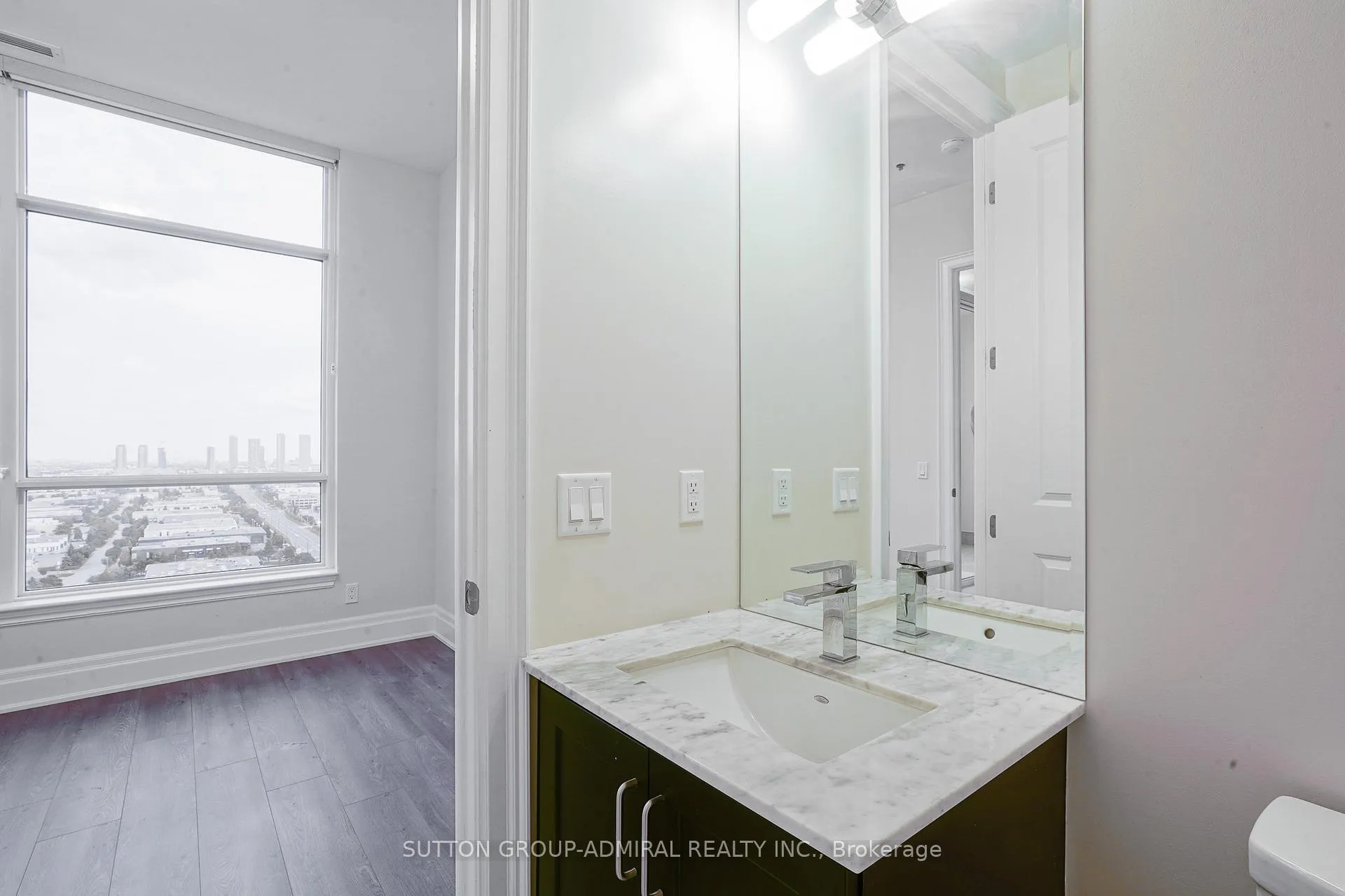 Photo 20 of Unit PH06, 9075 Jane Street, Vaughan, Concord — HOMEH