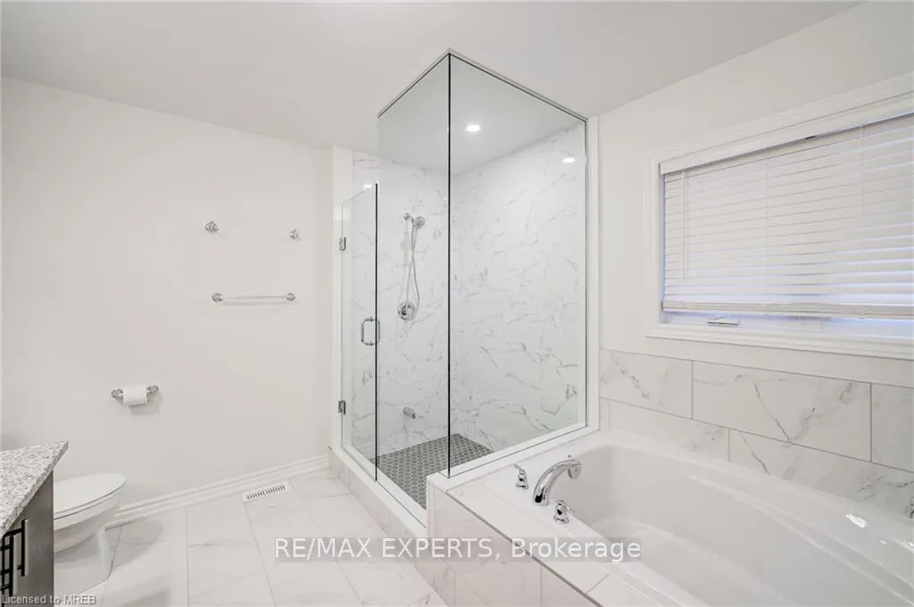 Photo 29 of 185 South Ocean Drive, Oshawa, Windfields — HOMEH