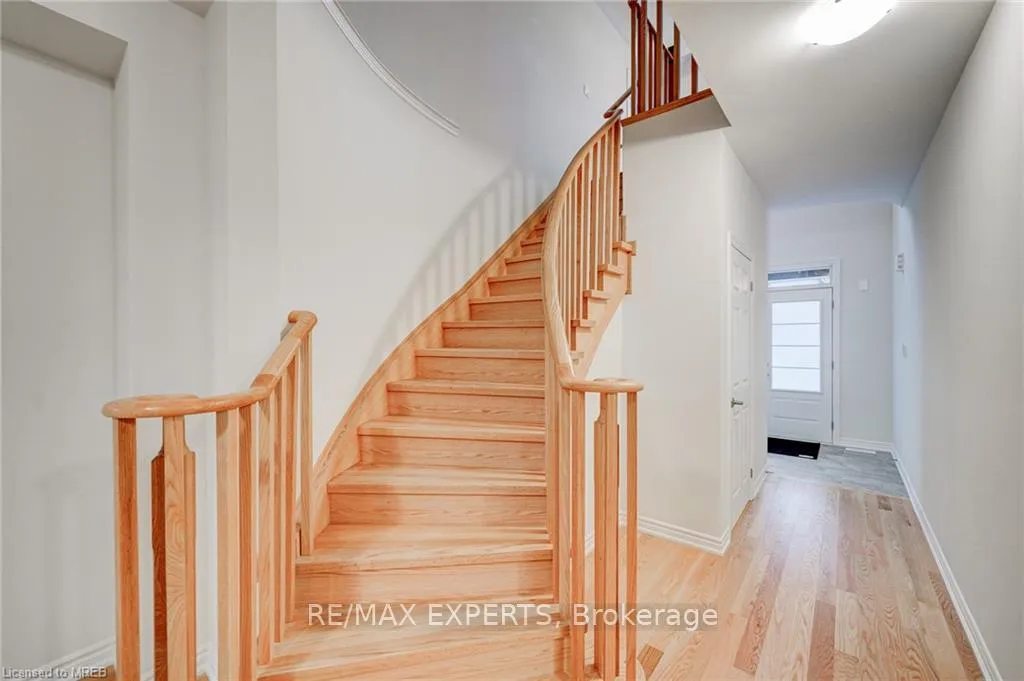 Photo 37 of 185 South Ocean Drive, Oshawa, Windfields — HOMEH