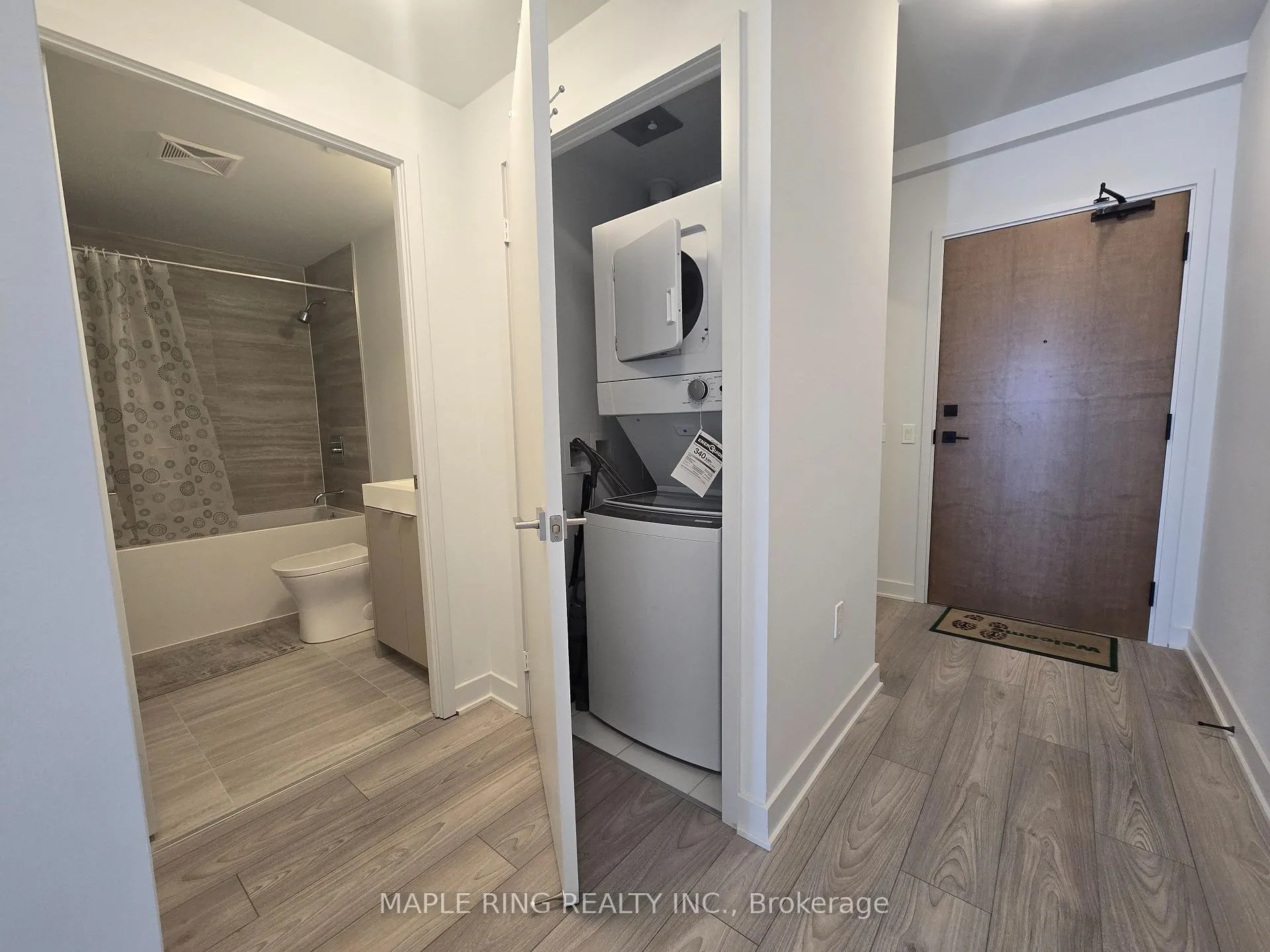 Photo 8 of Unit 510, 2920 Highway 7 Road, Vaughan, Concord — HOMEH