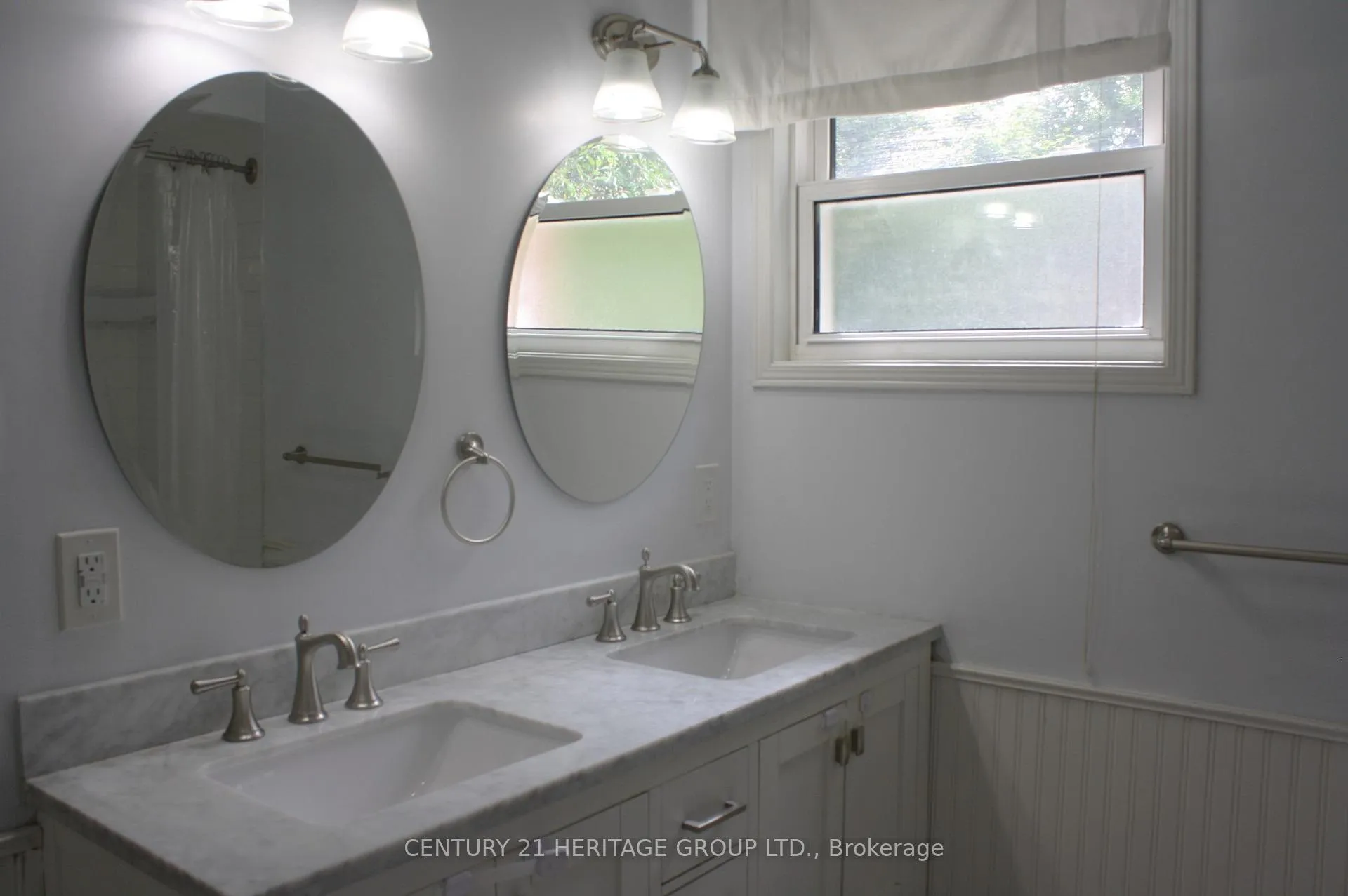 Photo 6 of 42 Jerman Street, Markham, Old Markham Village — HOMEH