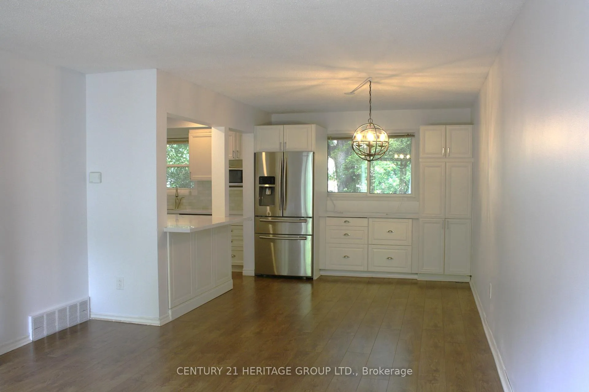 Photo 11 of 42 Jerman Street, Markham, Old Markham Village — HOMEH
