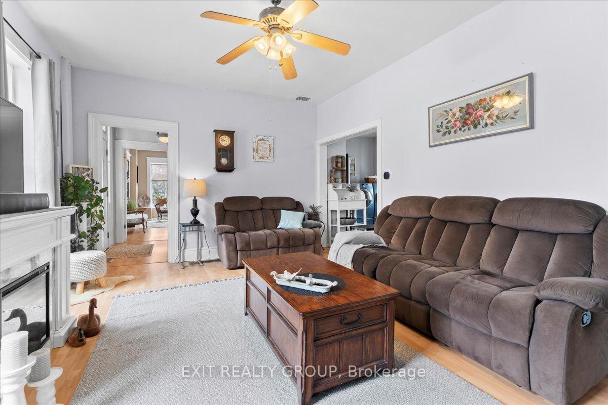 Photo 14 of 105 Hoskin Road, Belleville, Thurlow Ward — HOMEH