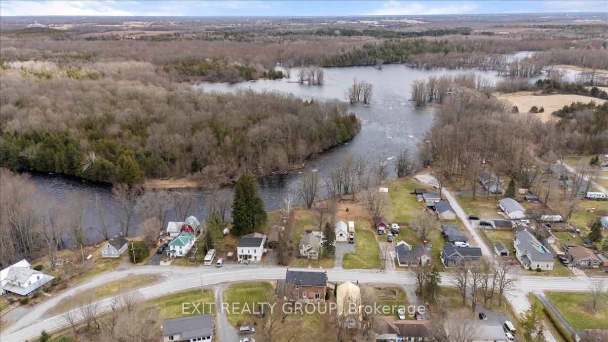 Photo 44 of 105 Hoskin Road, Belleville, Thurlow Ward — HOMEH