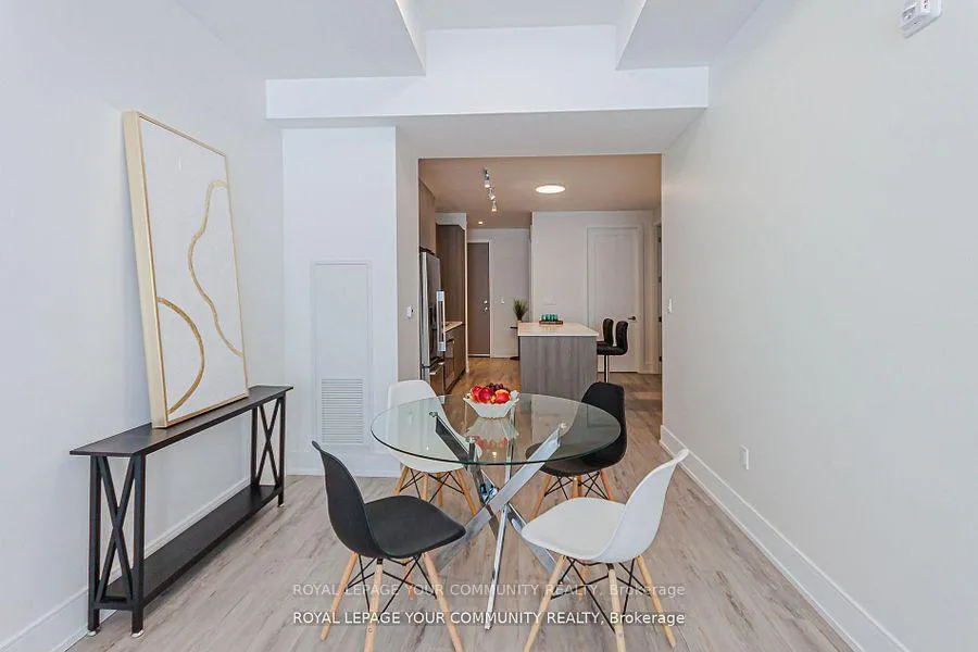Photo 9 of Unit 903, 185 Dunlop Street E, Barrie, Lakeshore — HOMEH