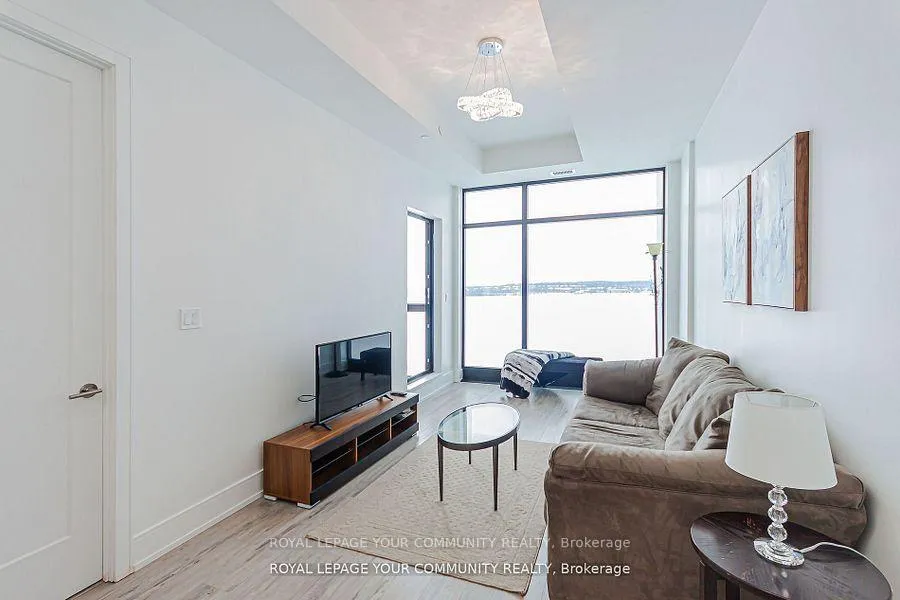 Photo 13 of Unit 903, 185 Dunlop Street E, Barrie, Lakeshore — HOMEH
