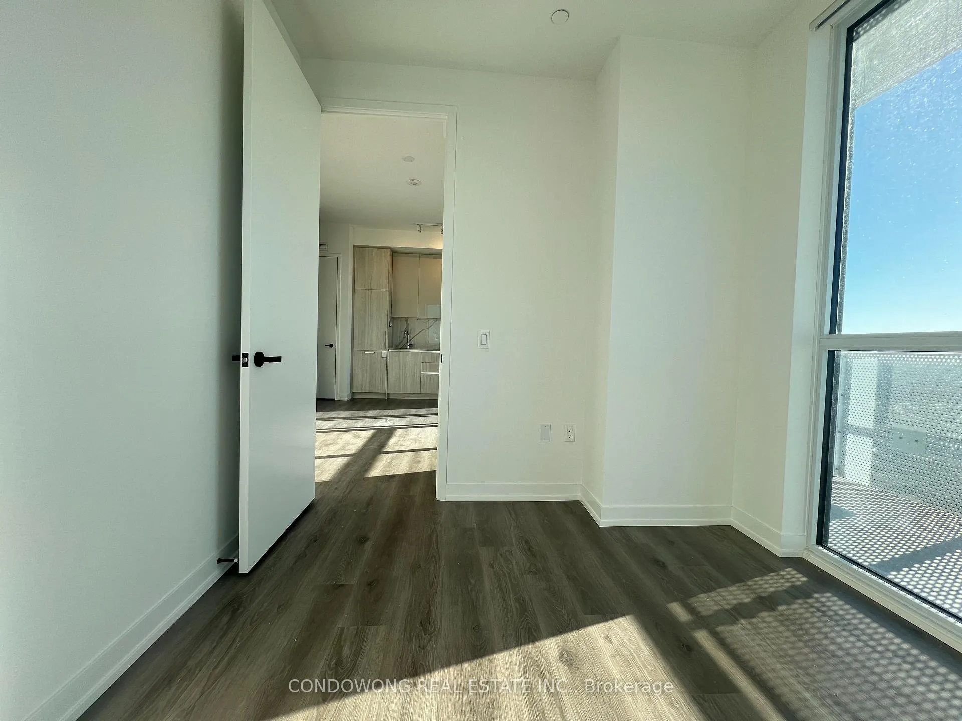 Photo 6 of Unit 3609, 225 Commerce Street, Vaughan, Vaughan Corporate Centre — HOMEH