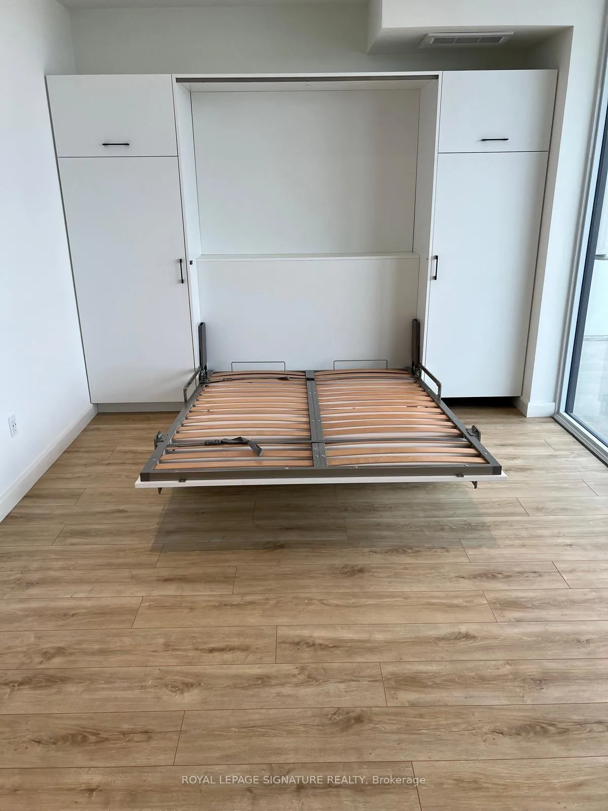 Photo 1 of Unit 1409, 741 King Street, Kitchener — HOMEH