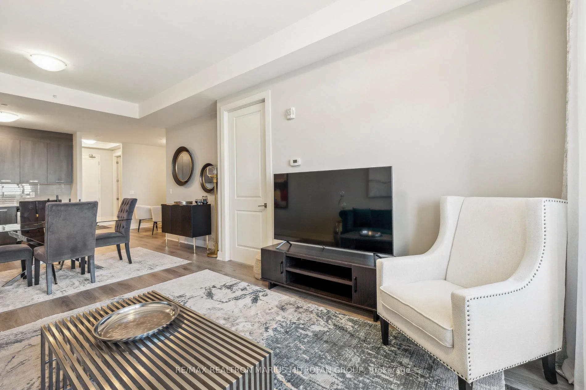 Photo 9 of Unit 805, 150 Main Street W, Hamilton, Central — HOMEH