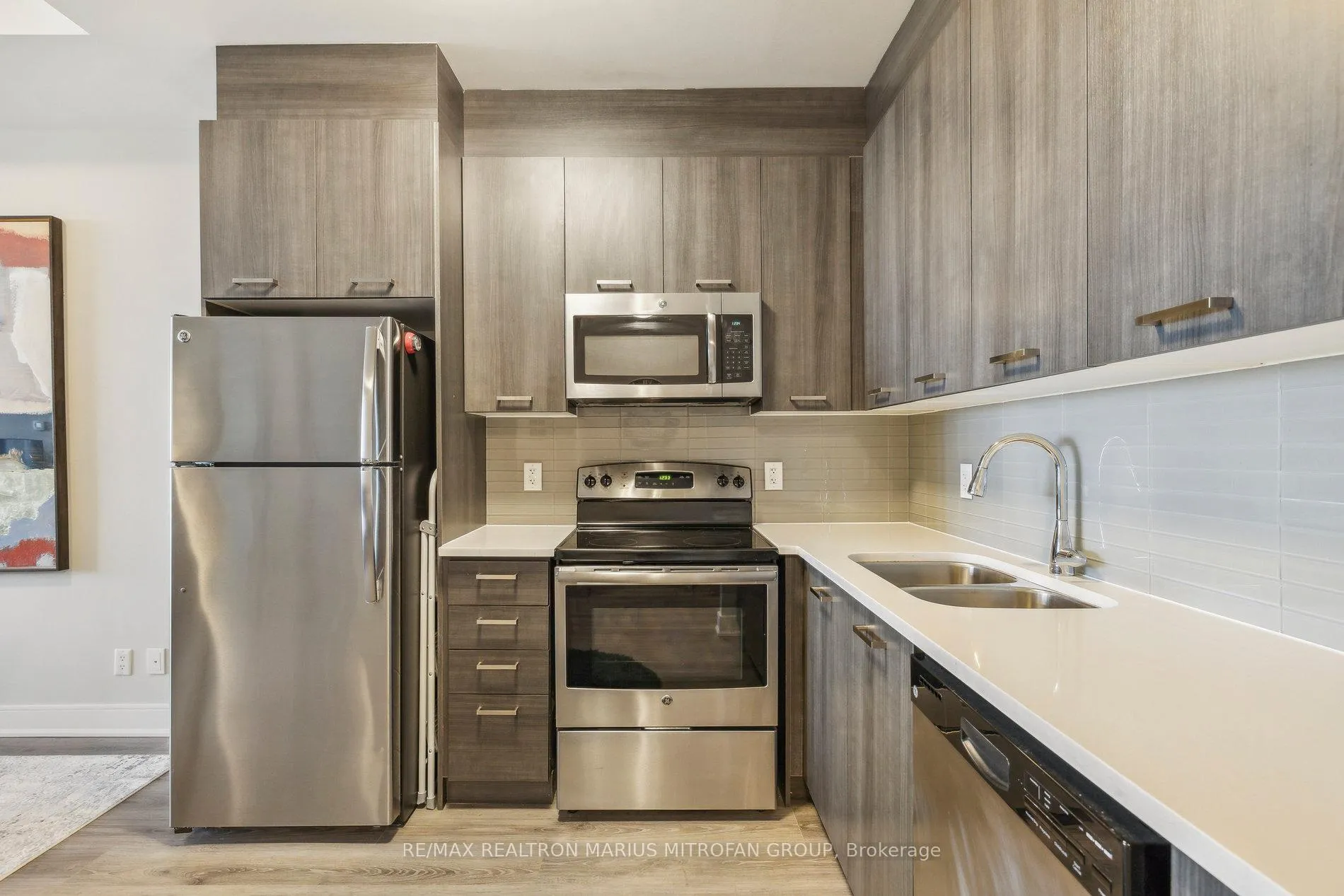 Photo 11 of Unit 805, 150 Main Street W, Hamilton, Central — HOMEH