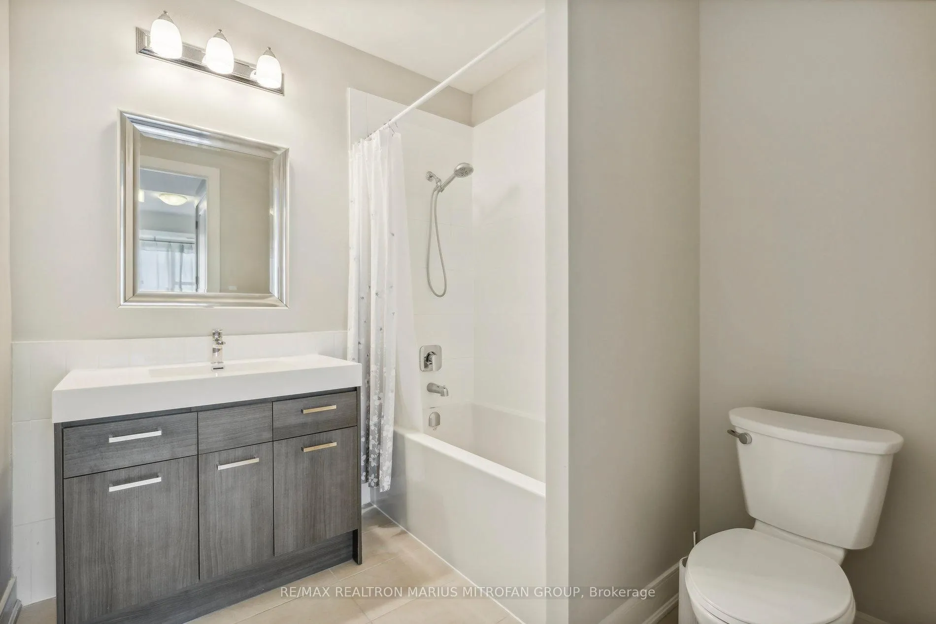 Photo 20 of Unit 805, 150 Main Street W, Hamilton, Central — HOMEH