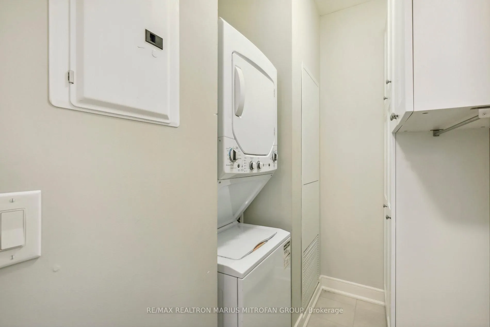 Photo 24 of Unit 805, 150 Main Street W, Hamilton, Central — HOMEH