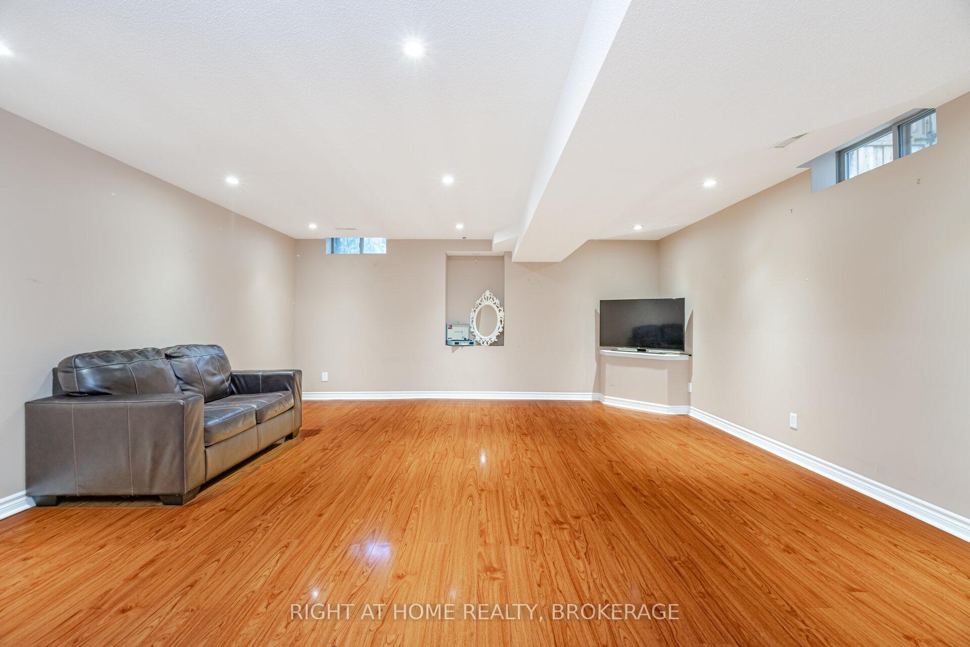 Photo 27 of 1473 Headon Road, Burlington, Palmer — HOMEH