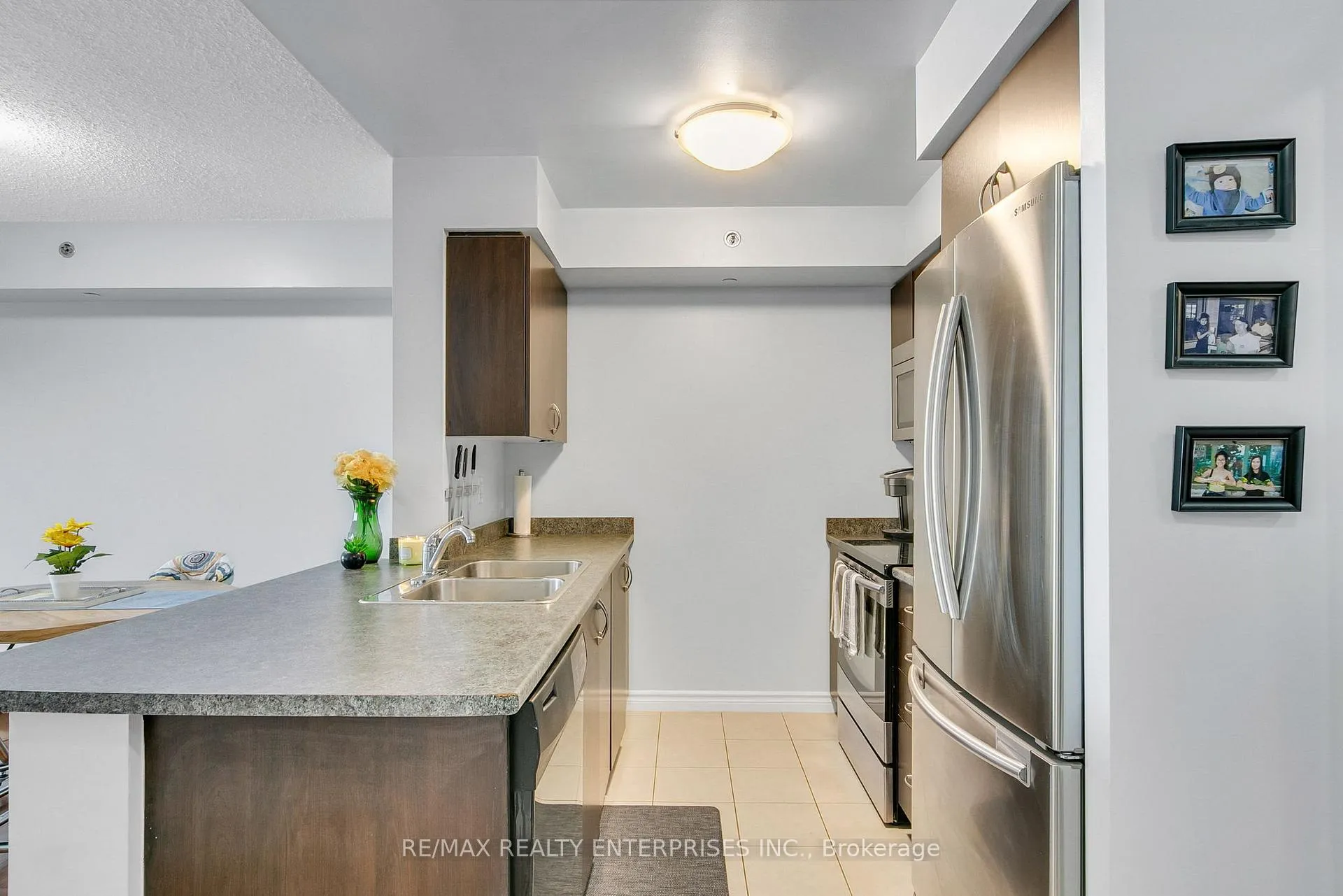 Photo 19 of Unit 411, 35 Saranac Boulevard, Toronto, Englemount-Lawrence — HOMEH