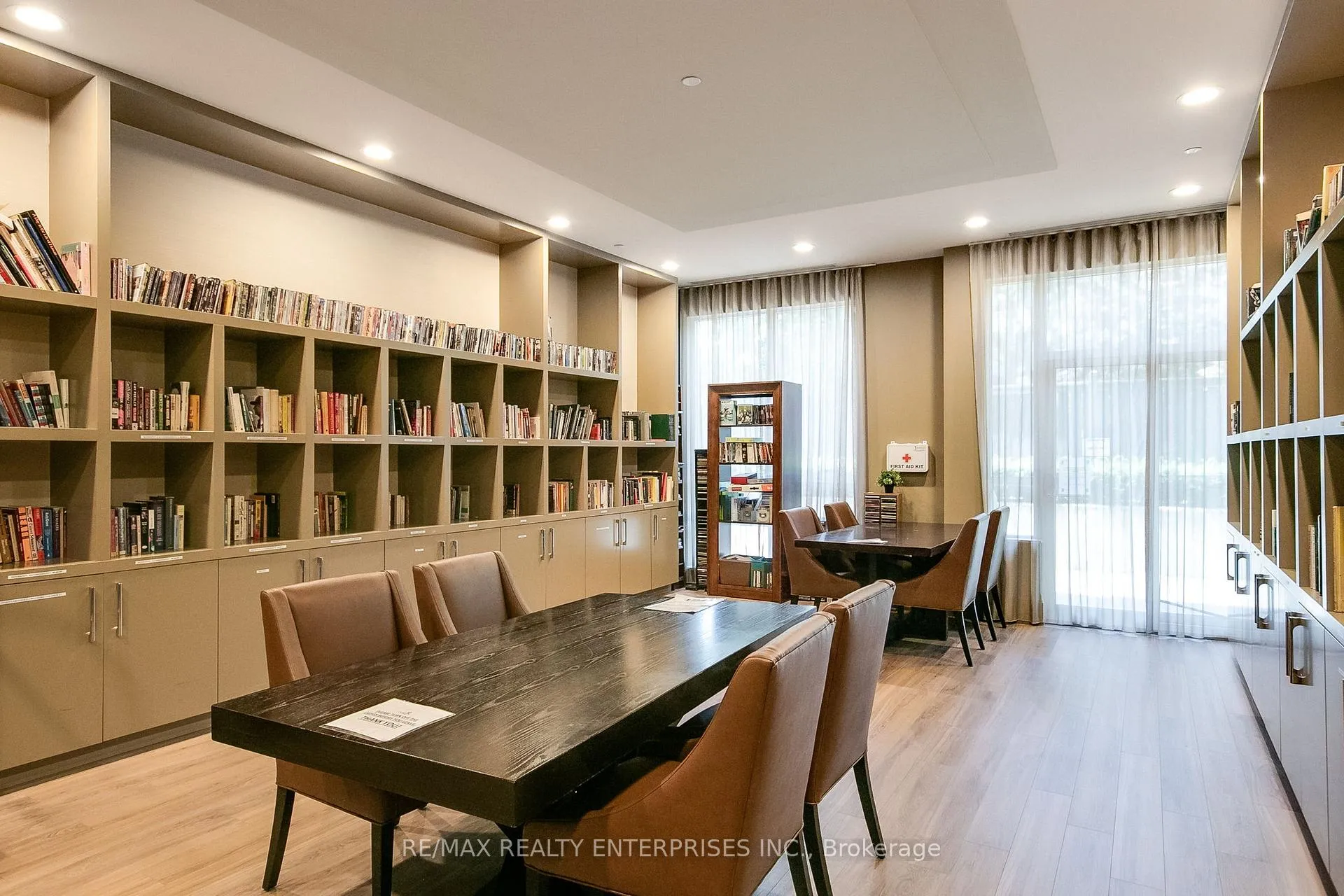 Photo 34 of Unit 411, 35 Saranac Boulevard, Toronto, Englemount-Lawrence — HOMEH