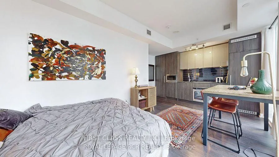 Photo 12 of Unit 2011, 115 Blue Jays Way, Toronto, Waterfront Communities — HOMEH