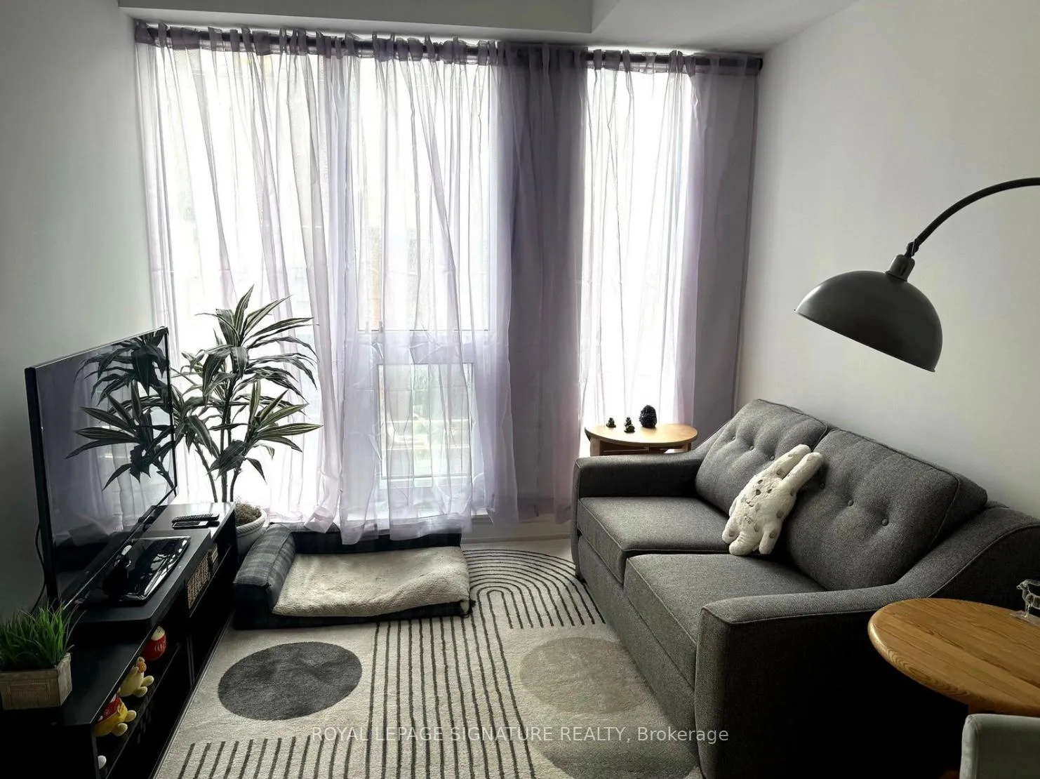 Photo 3 of Unit 1112, 55 Mercer Street, Toronto, Waterfront Communities — HOMEH