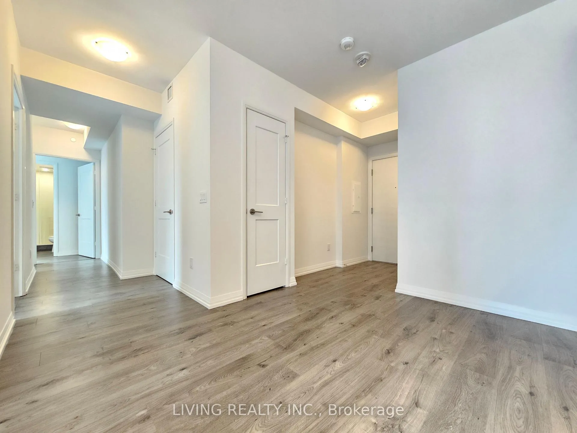 Photo 11 of Unit 3809, 8 Widmer Street, Toronto, Waterfront Communities — HOMEH