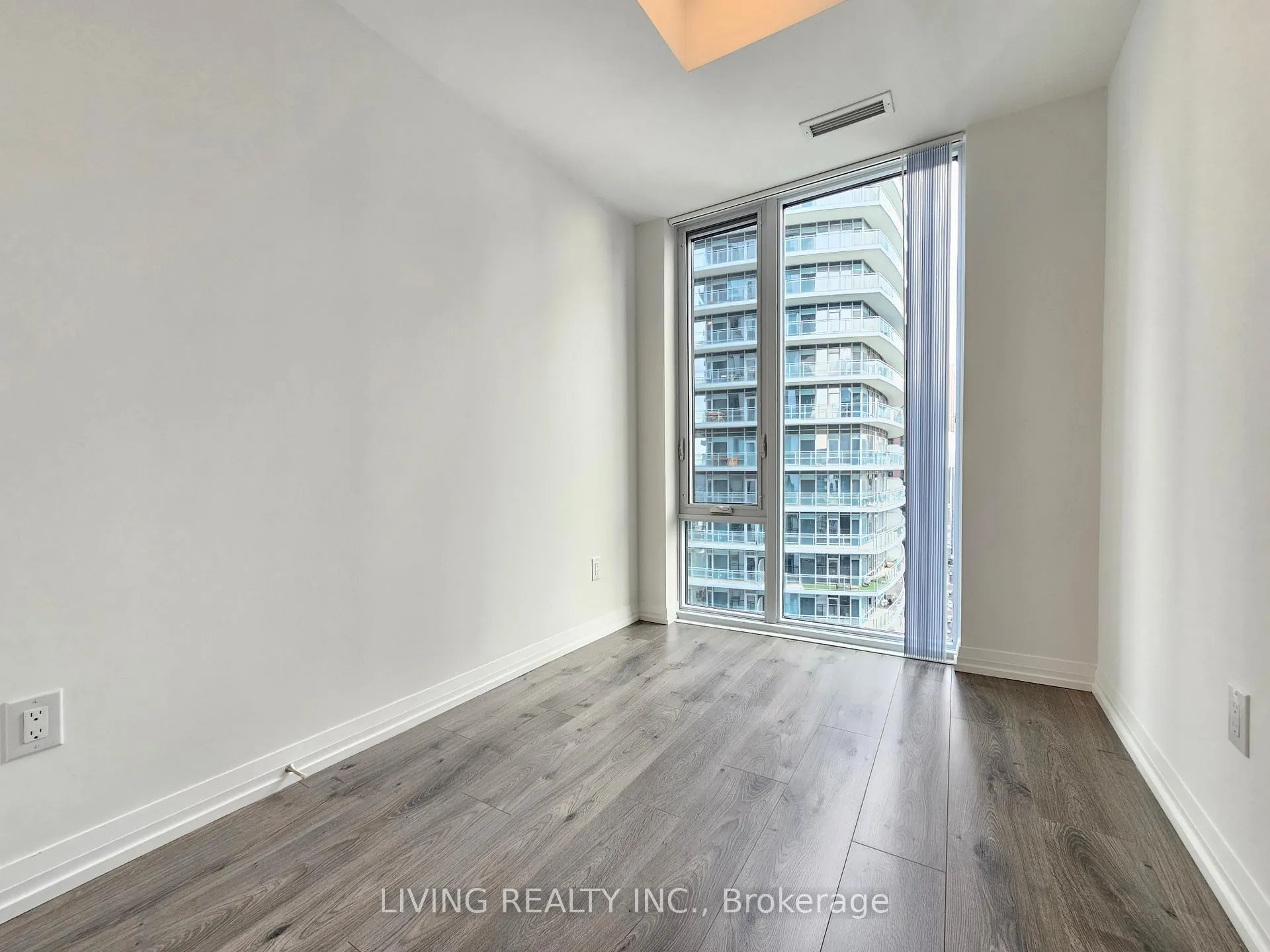 Photo 13 of Unit 3809, 8 Widmer Street, Toronto, Waterfront Communities — HOMEH