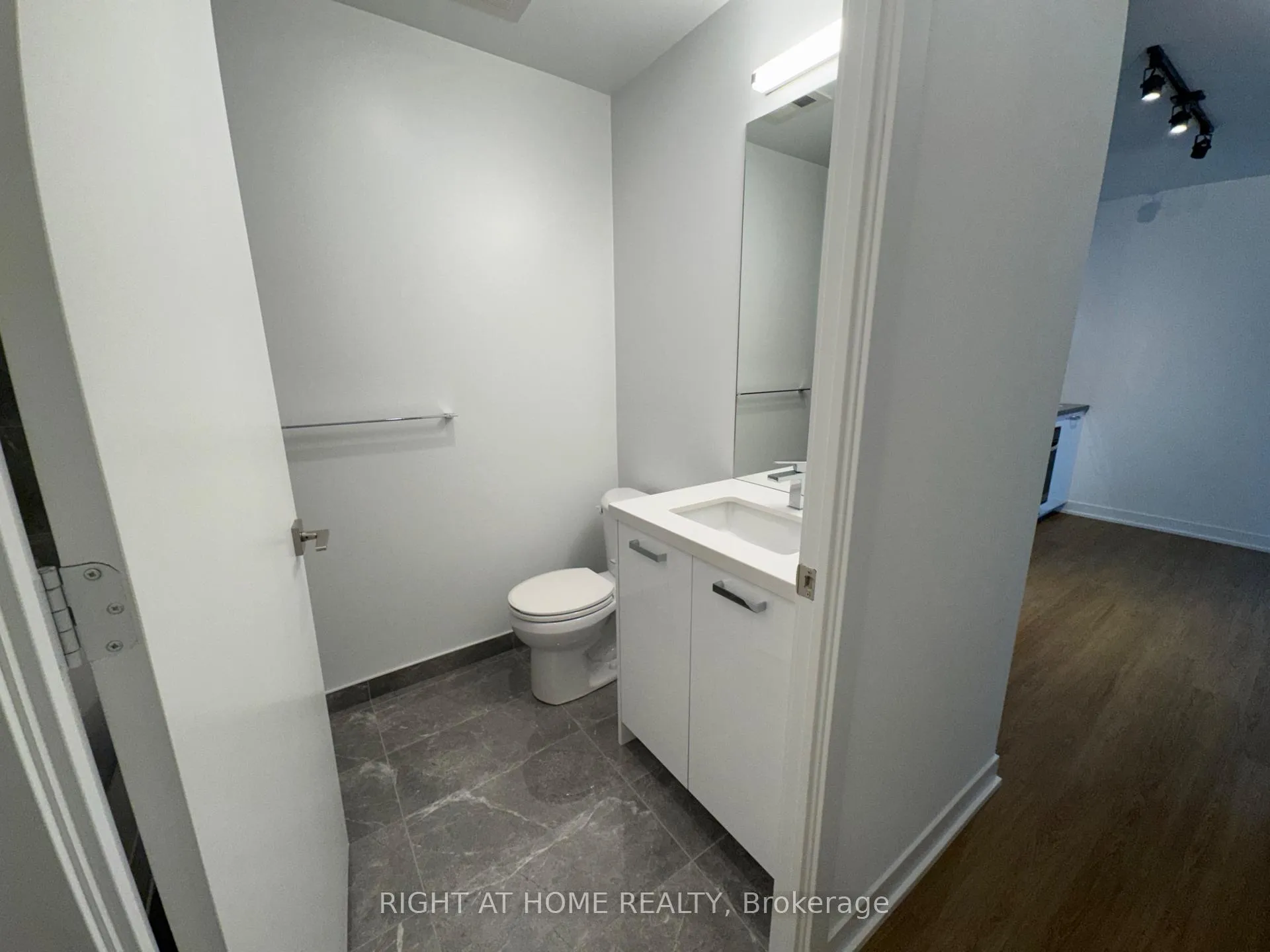Photo 8 of Unit 317, 195 McCaul Street, Toronto, Kensington-Chinatown — HOMEH
