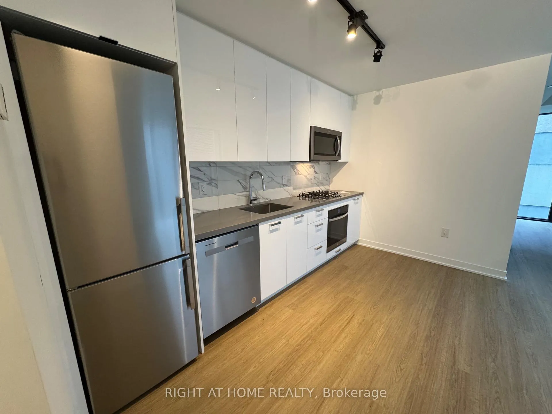 Photo 10 of Unit 317, 195 McCaul Street, Toronto, Kensington-Chinatown — HOMEH