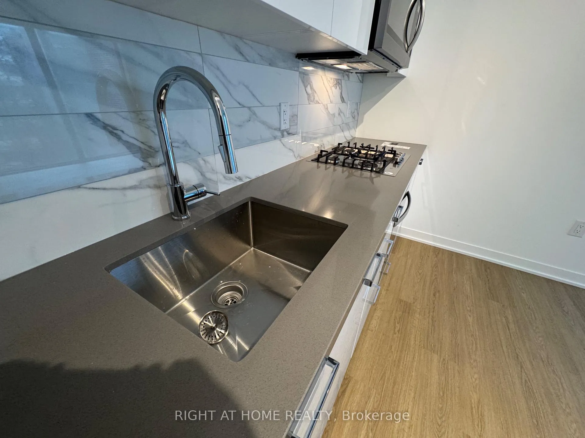 Photo 11 of Unit 317, 195 McCaul Street, Toronto, Kensington-Chinatown — HOMEH