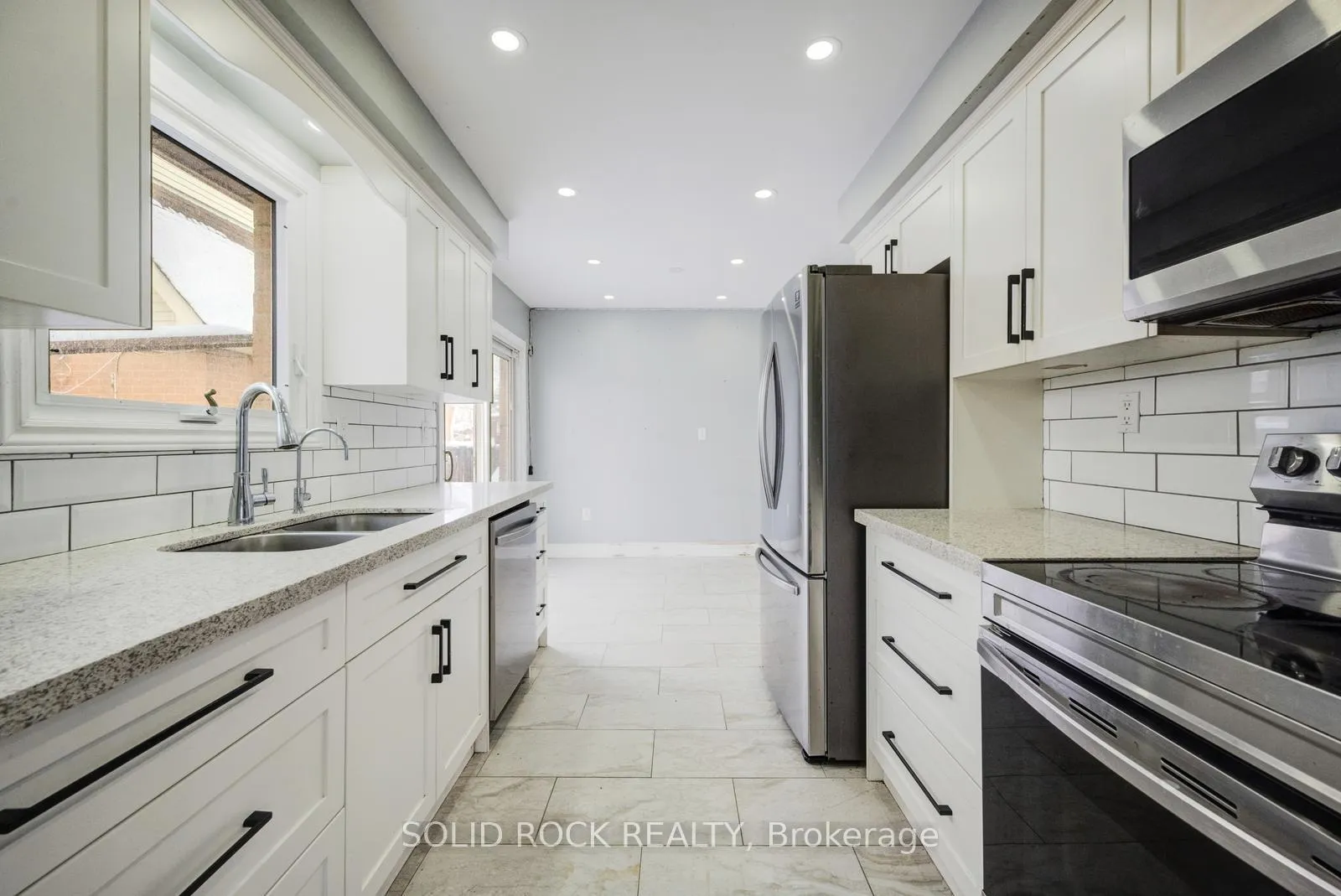 Photo 15 of 12 Torrance Wood, Brampton, Fletcher's West — HOMEH