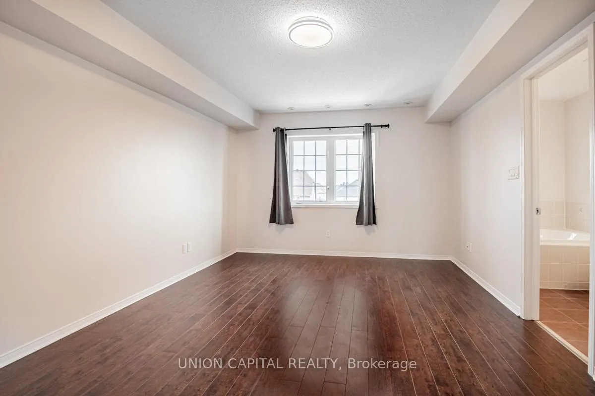 Photo 22 of Unit 22, 38 Greensborough Villag Circle, Markham, Greensborough — HOMEH