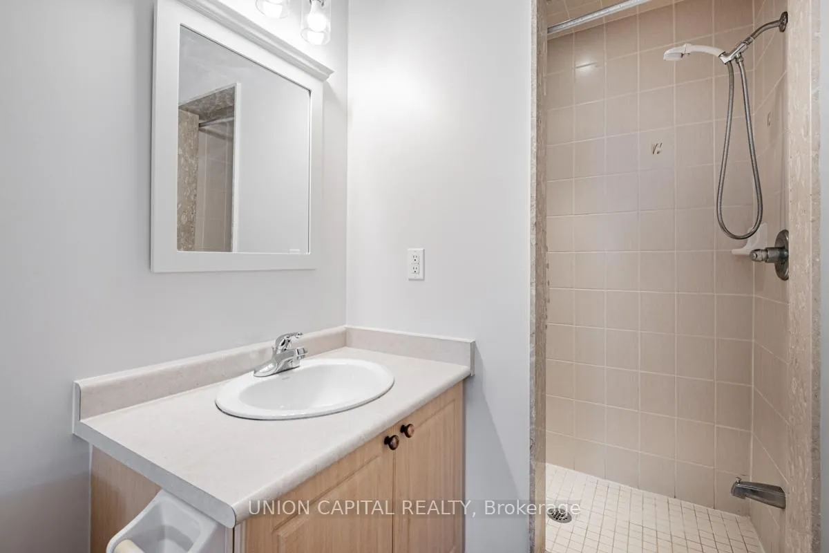 Photo 25 of Unit 22, 38 Greensborough Villag Circle, Markham, Greensborough — HOMEH
