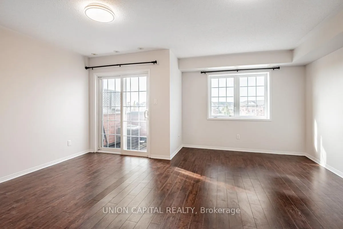 Photo 26 of Unit 22, 38 Greensborough Villag Circle, Markham, Greensborough — HOMEH