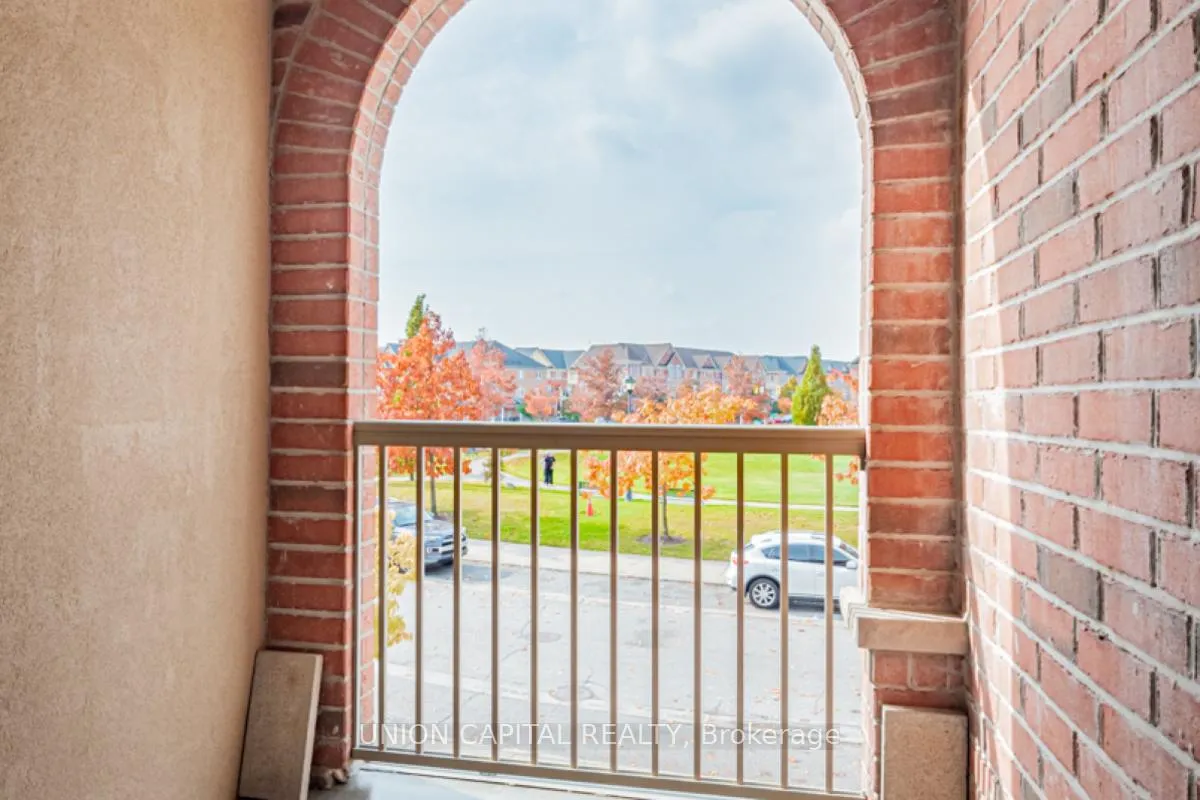 Photo 31 of Unit 22, 38 Greensborough Villag Circle, Markham, Greensborough — HOMEH