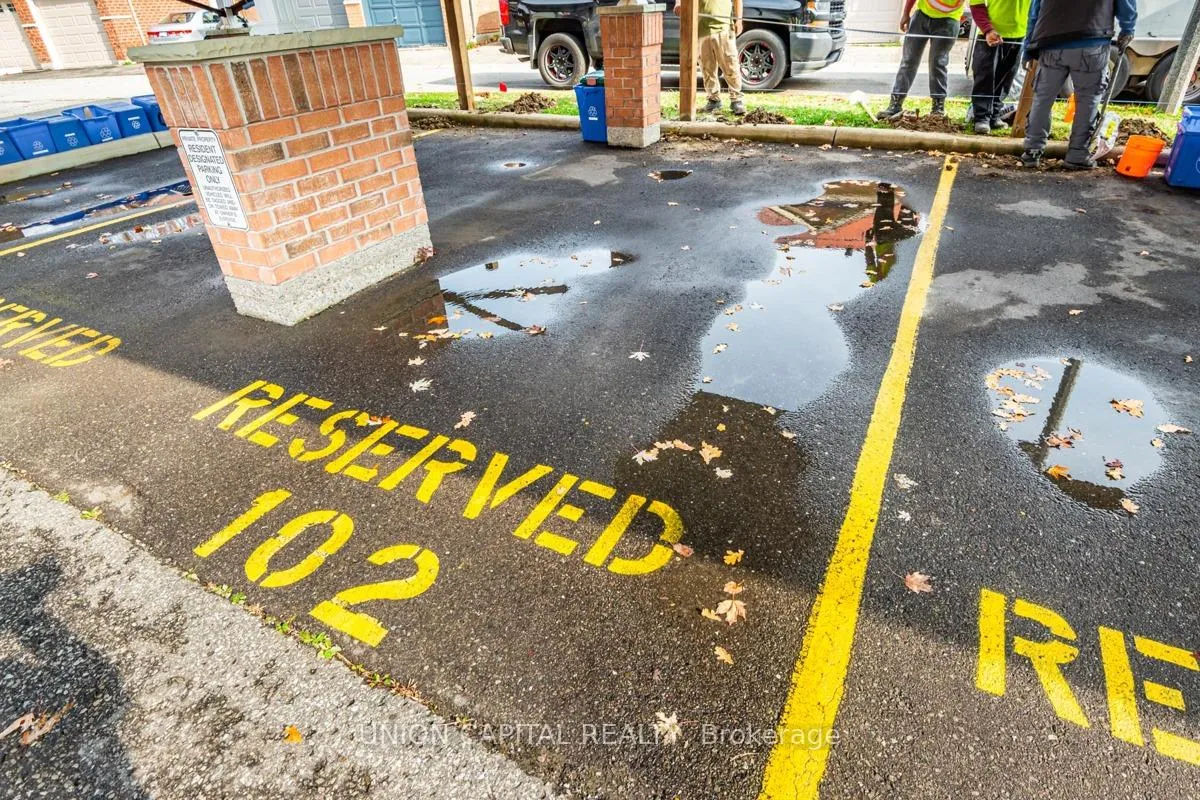 Photo 34 of Unit 22, 38 Greensborough Villag Circle, Markham, Greensborough — HOMEH