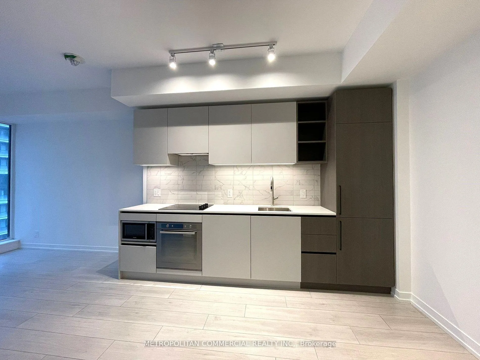 Photo 6 of Unit 2007, 55 Mercer Street, Toronto, Waterfront Communities — HOMEH