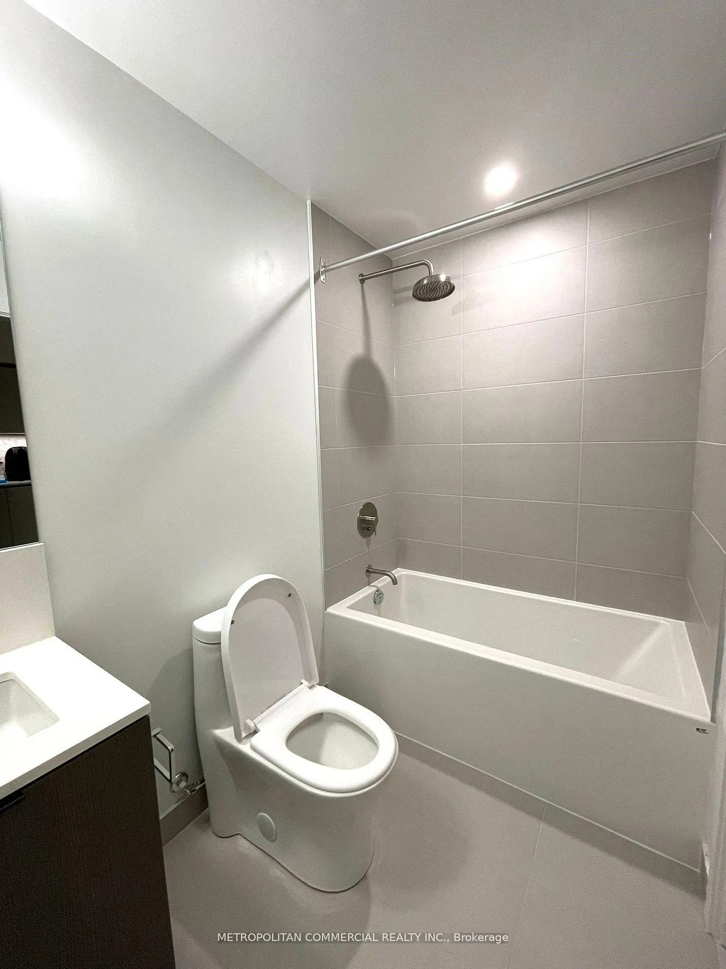 Photo 9 of Unit 2007, 55 Mercer Street, Toronto, Waterfront Communities — HOMEH