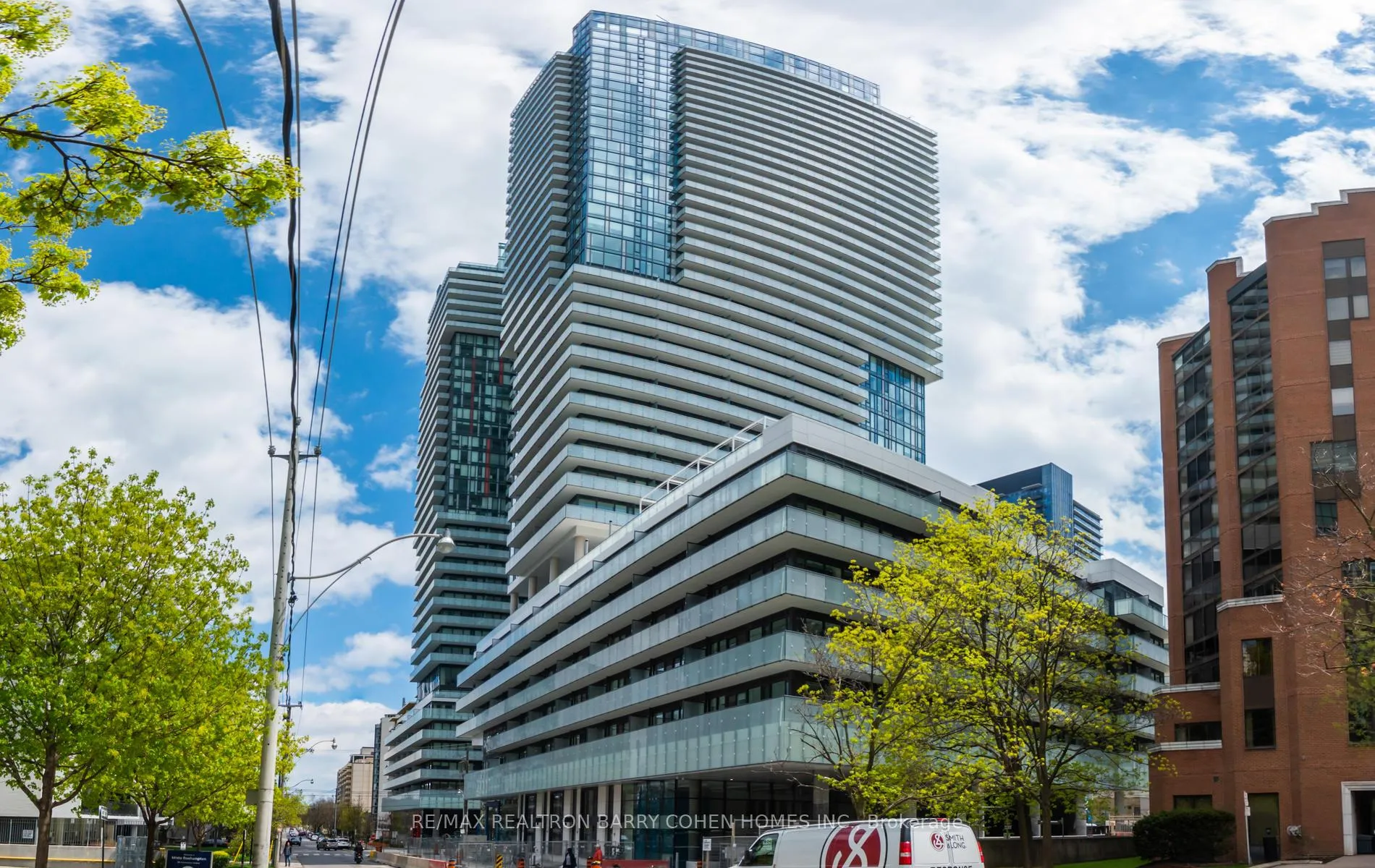 Front of Unit 1807, 161 Roehampton Avenue