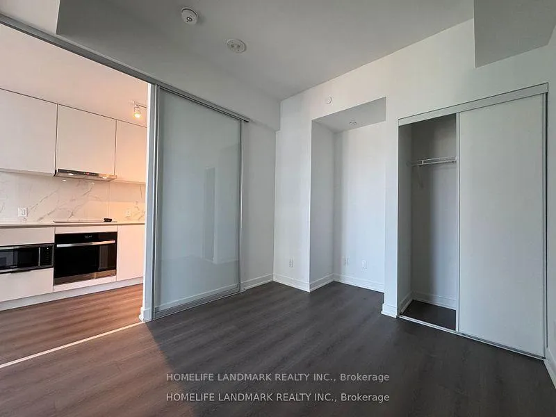 Photo 11 of Unit 3207, 8 Wellesley Street W, Toronto, Bay Street Corridor — HOMEH