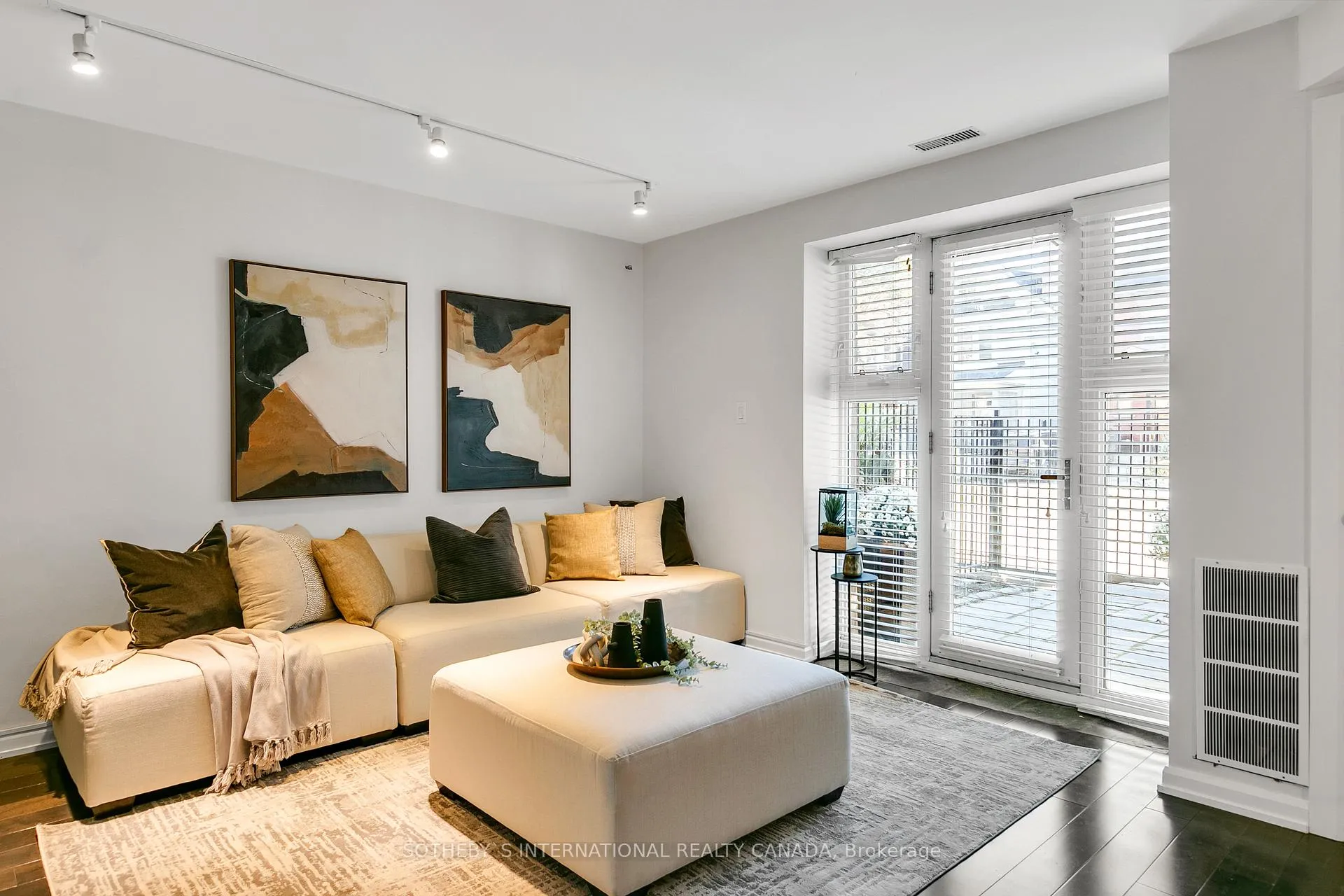 Photo 12 of Unit 109, 660 Pape Avenue, Toronto, North Riverdale — HOMEH