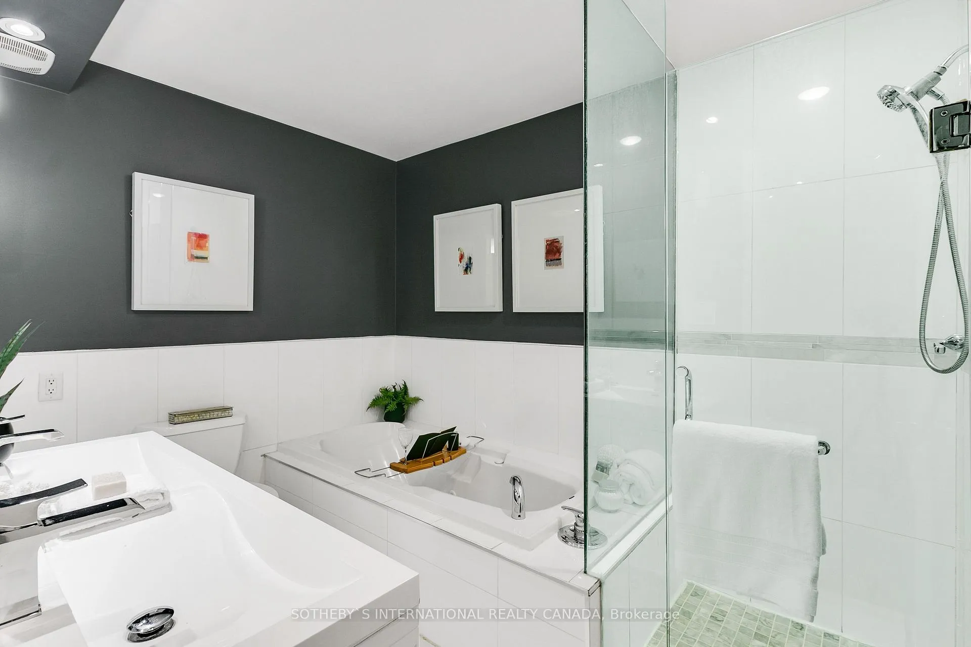 Photo 29 of Unit 109, 660 Pape Avenue, Toronto, North Riverdale — HOMEH